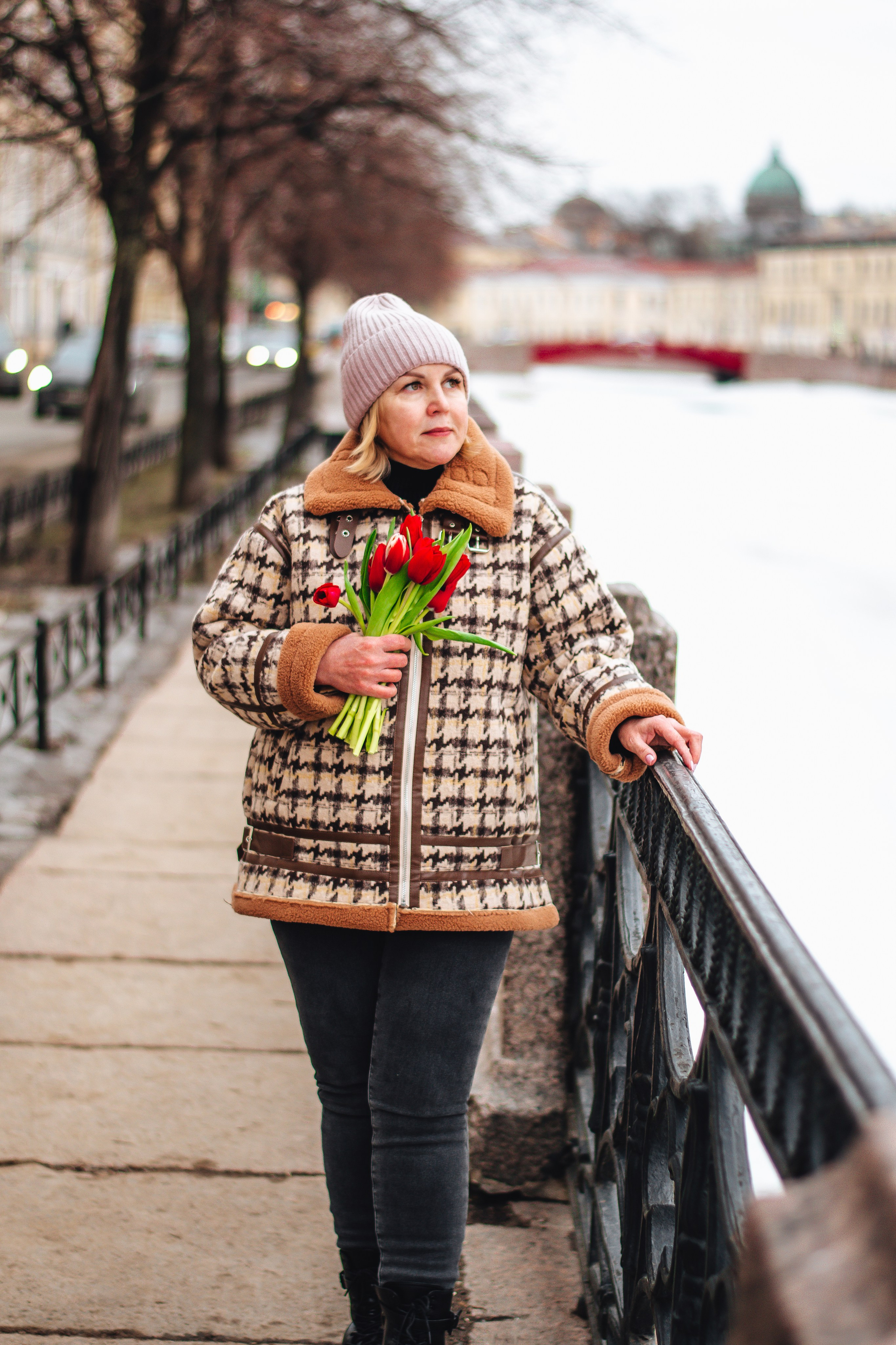 Лариса. Исаакиевская площадь. Фотограф Санкт-Петербург | Дарья Першина