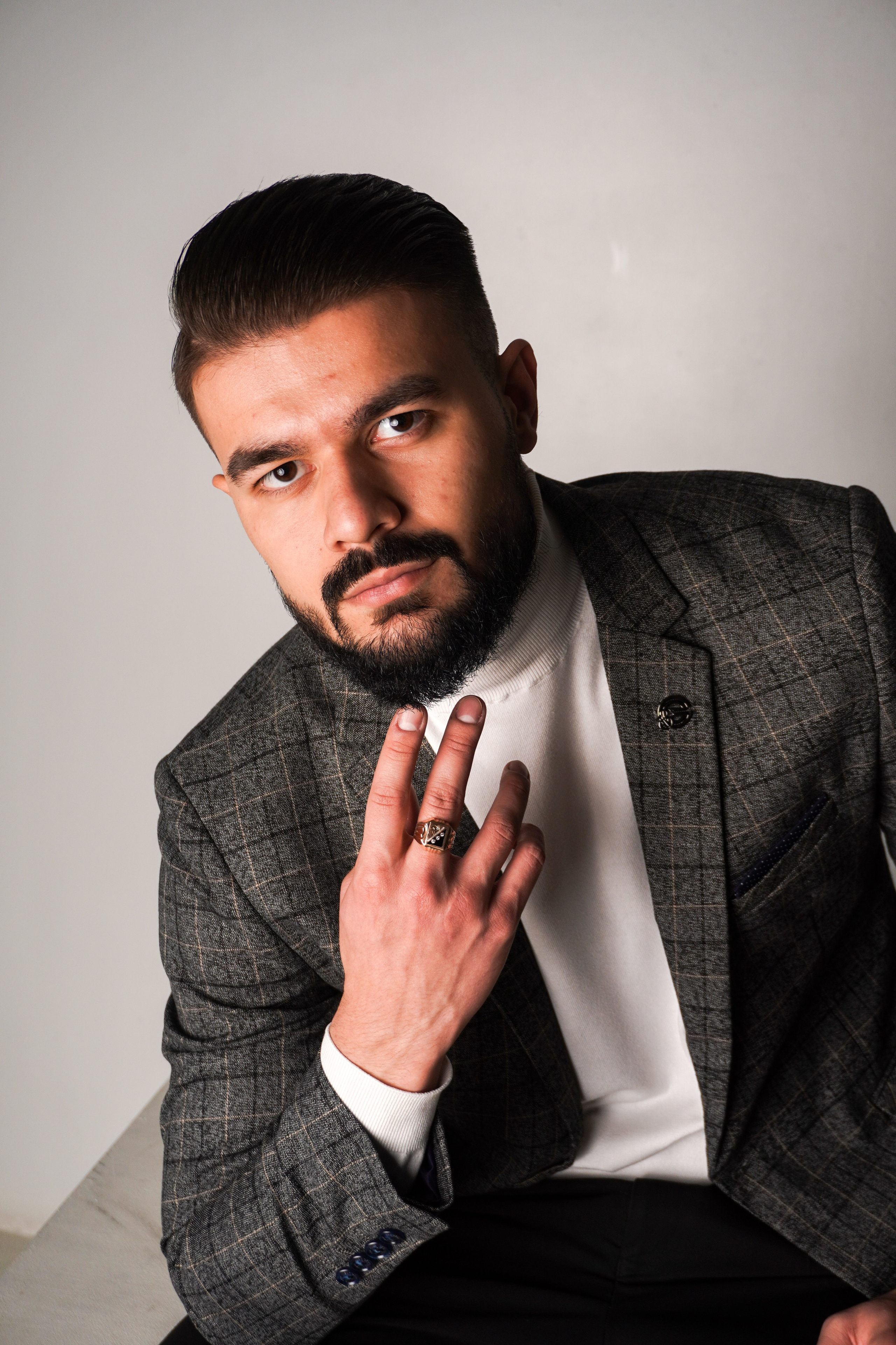 Деловой портрет. Кузнецова Мария — профессиональный фотограф в Санкт-Петербурге | Предметная фотосъёмка, модельные тесты, актёрское портфолио, концерты