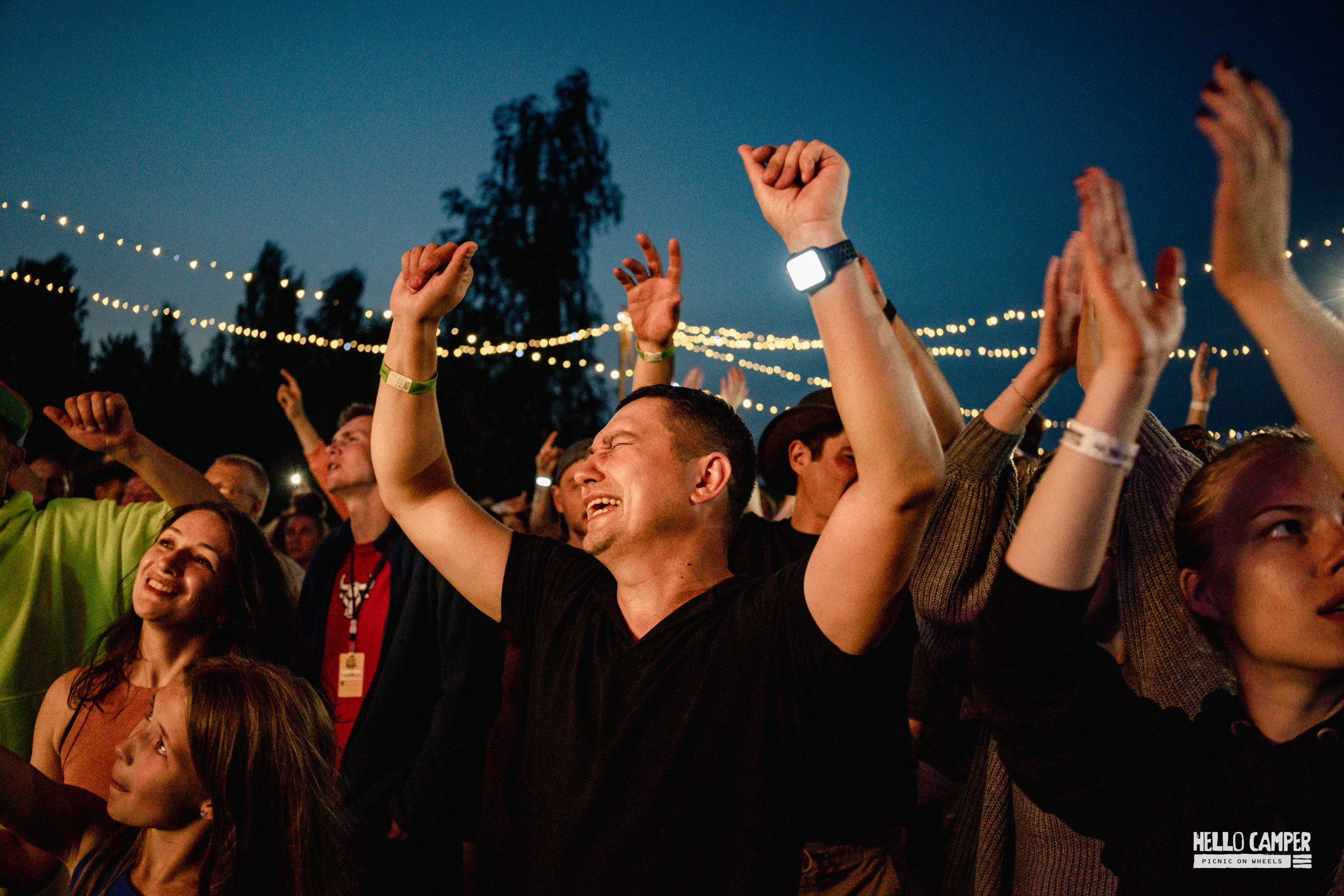 Фестиваль Hello Camper 2024 открытие. Репортажный и портретный фотограф в Санктпетербурге. Видиосъемка мероприятий в Санкт-Петербурге