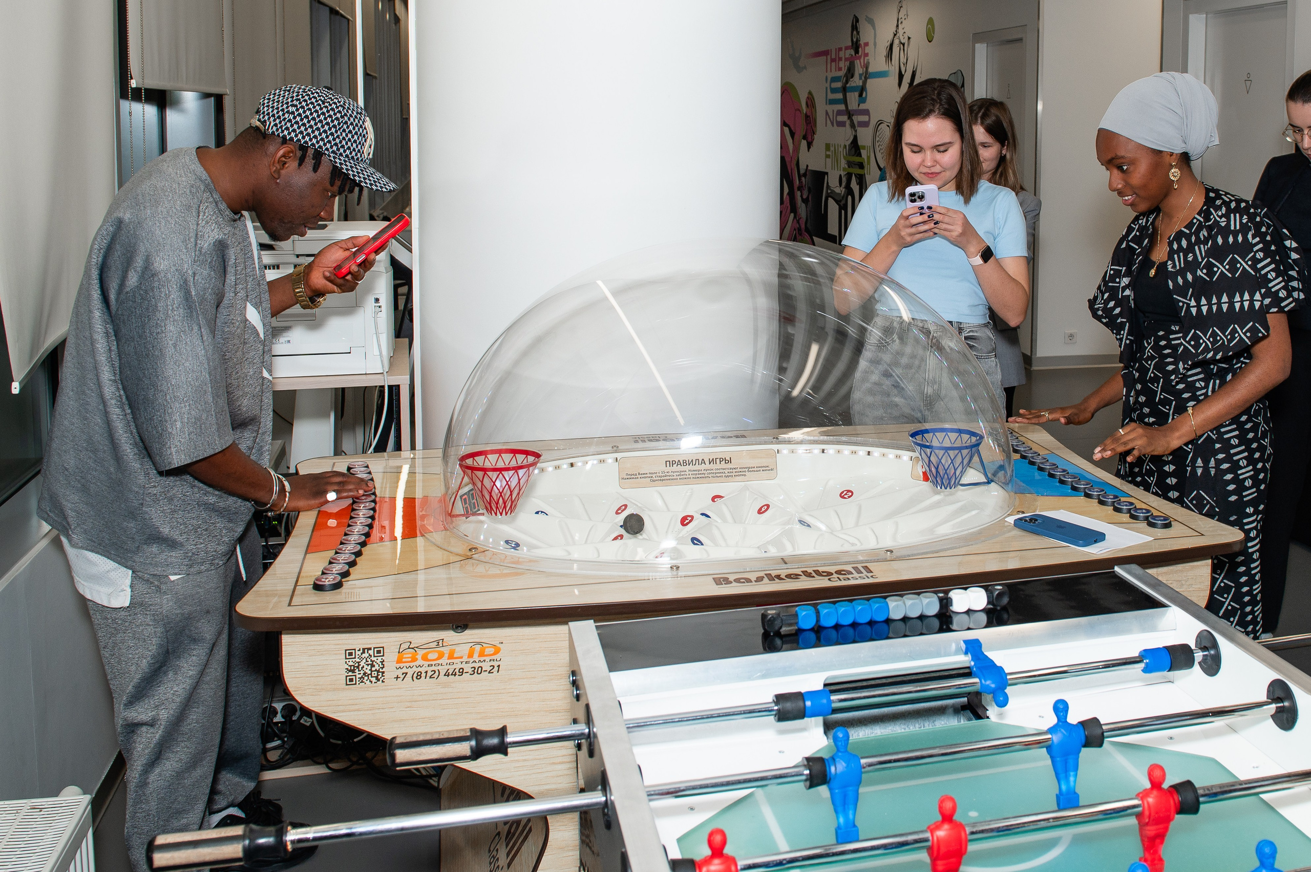 Экскурсия в офисе ВК. Профессиональный фотограф в Москве Александра Харламова