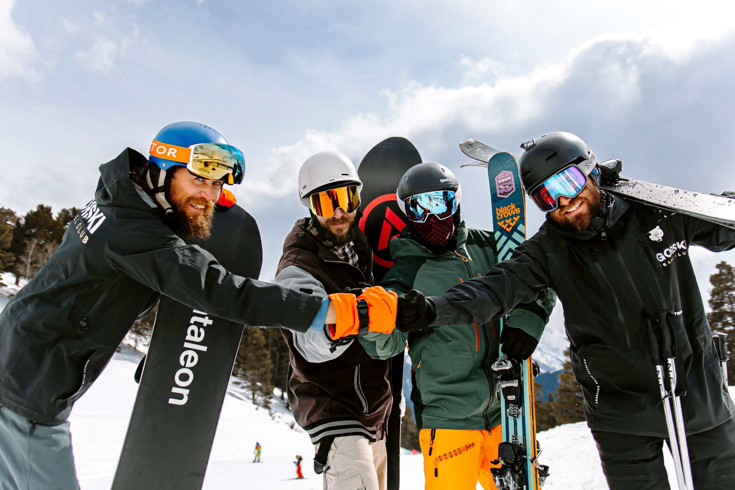 Турклуб Gorski Travel Club. Фотограф Настя Конник | Пятигорск | Эльбрус | Домбай | Архыз