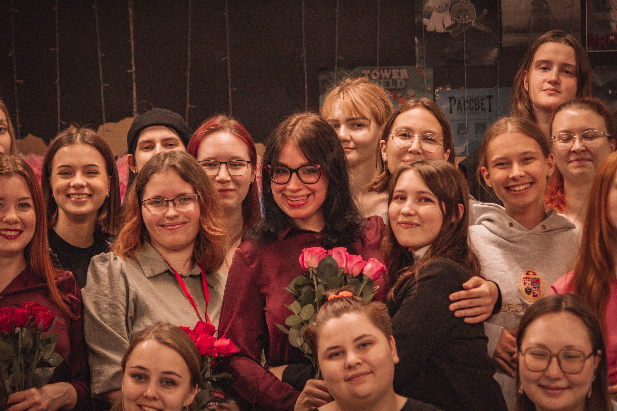 ЖЕНСКИЙ ГЕЙМДЖЕМ — Творческий сбор разработчиц. Создадим шедевр? Виталина и её фотоискусство