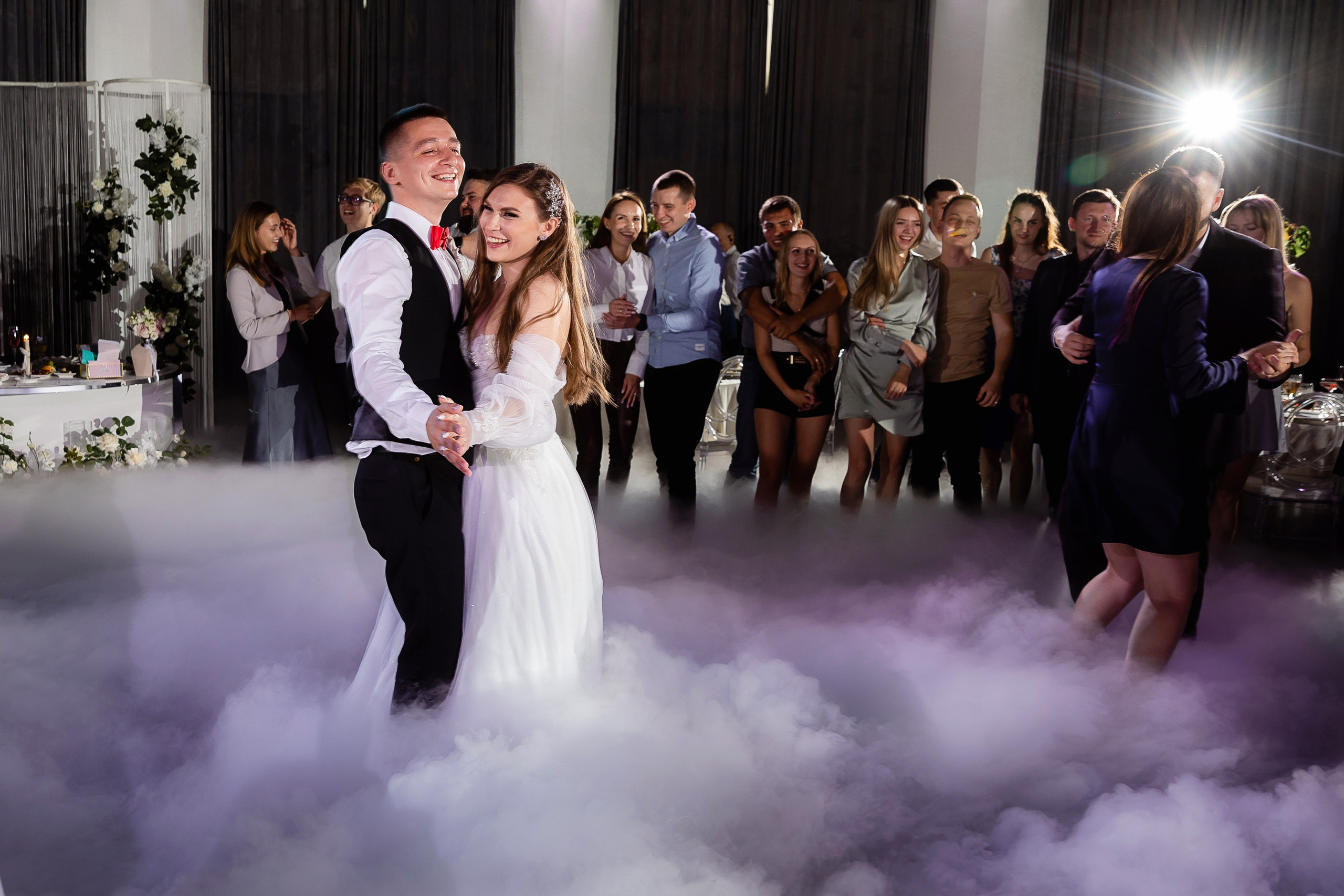 Юля и Александр. Свадебный и семейный фотограф Татьяна Ласкина в Великом Новгороде