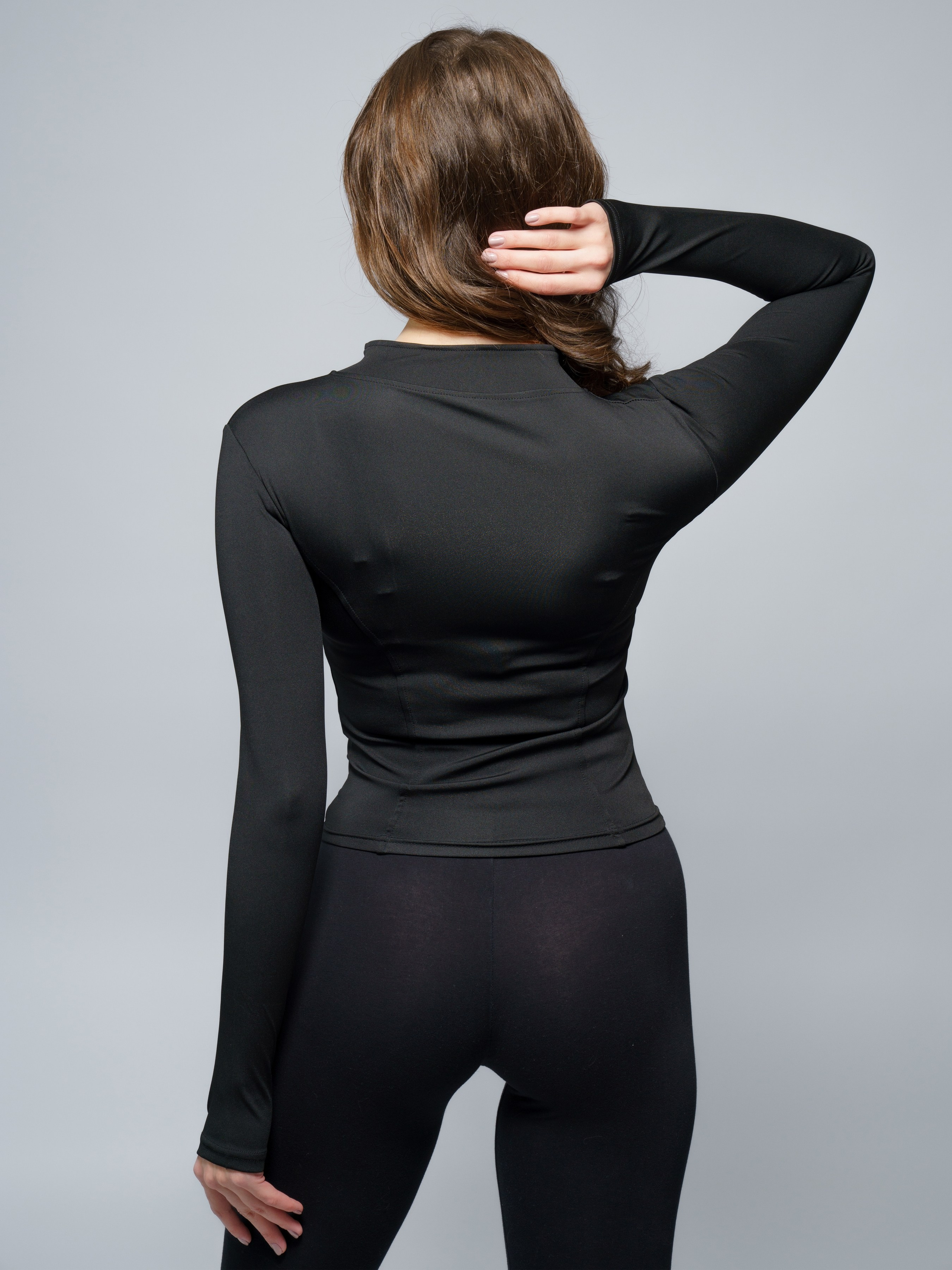 Рашгард женский, модель Екатерина. KED Production — продакшн из СПб. Создаём фото, видео и контент, который помогает брендам и селлерам продавать больше