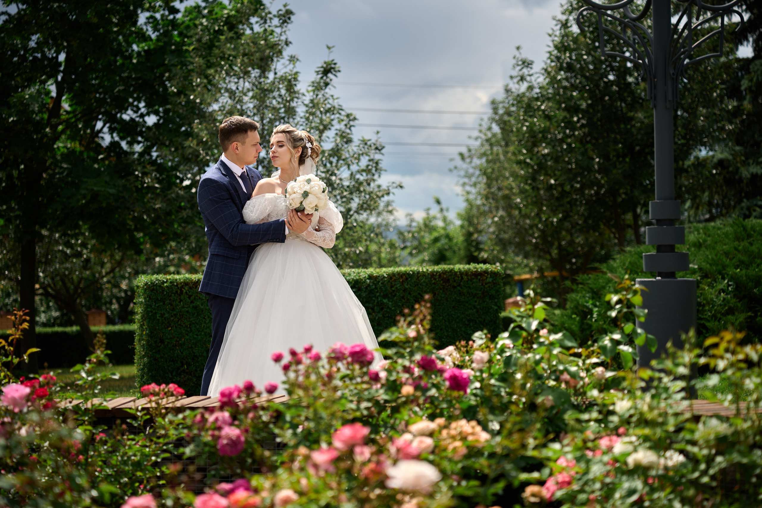 Свадебная фотосессия в Старом Осколе и Губкине. Профессиональный фотограф Старый Оскол, Губкин — свадьба, венчание, крещение, юбилей и день рождения