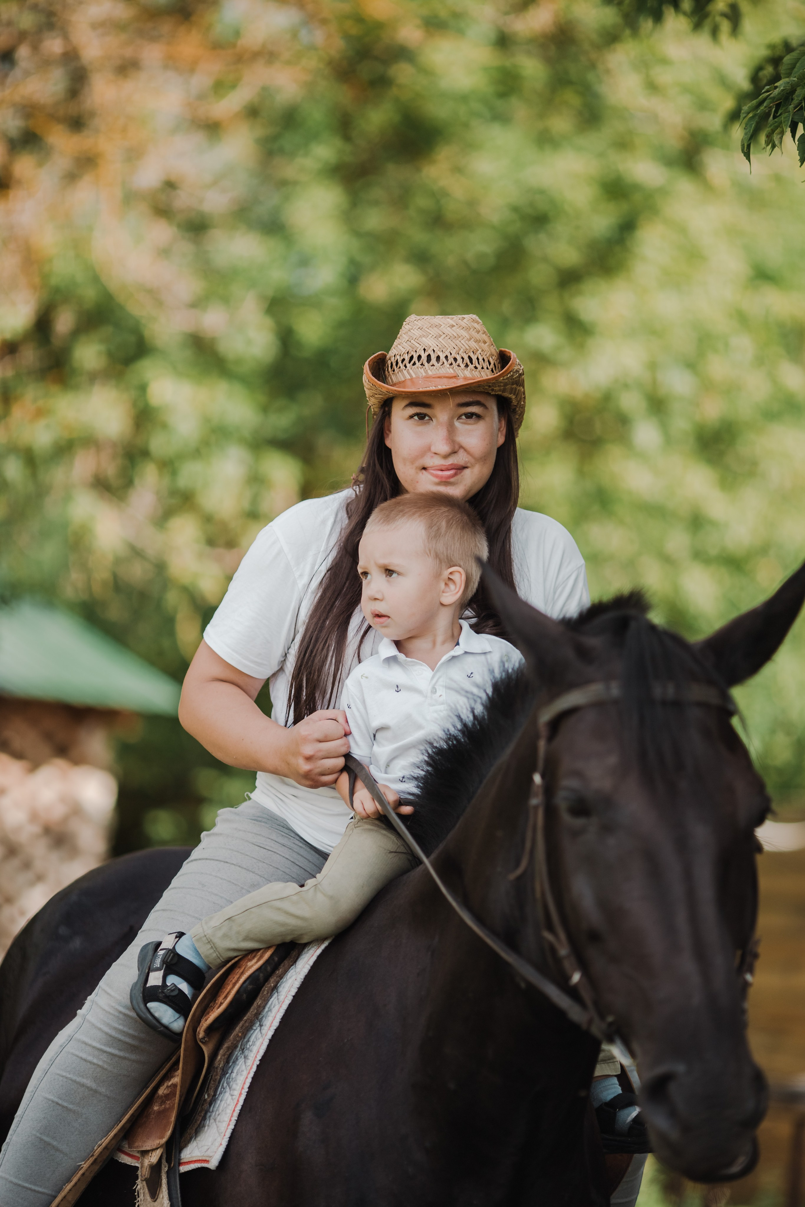 Семья на конной ферме. Свадебный и семейный фотограф Екатерина Бубнова