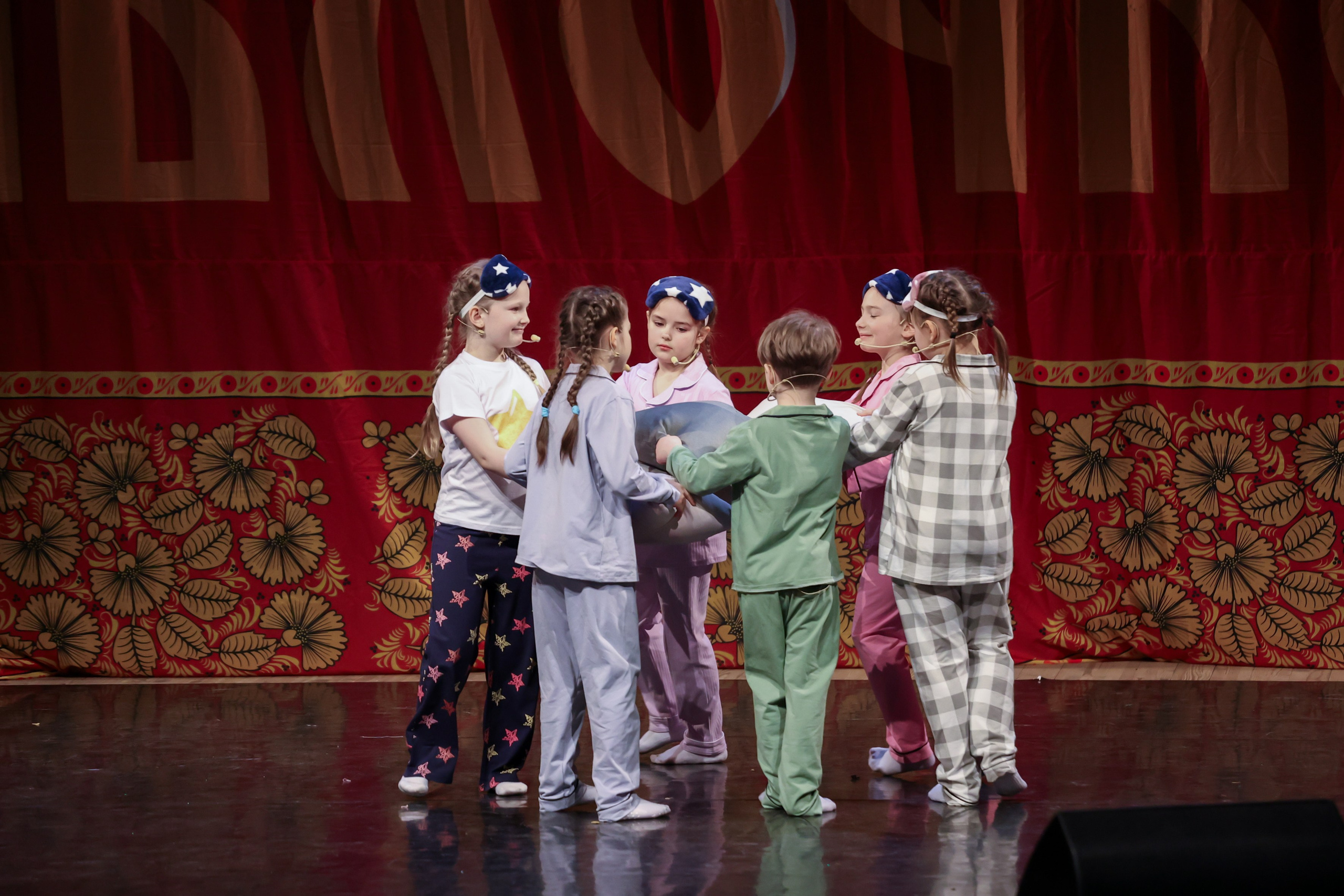 12 апреля, блок 2, г. Москва. Золотое яблочко