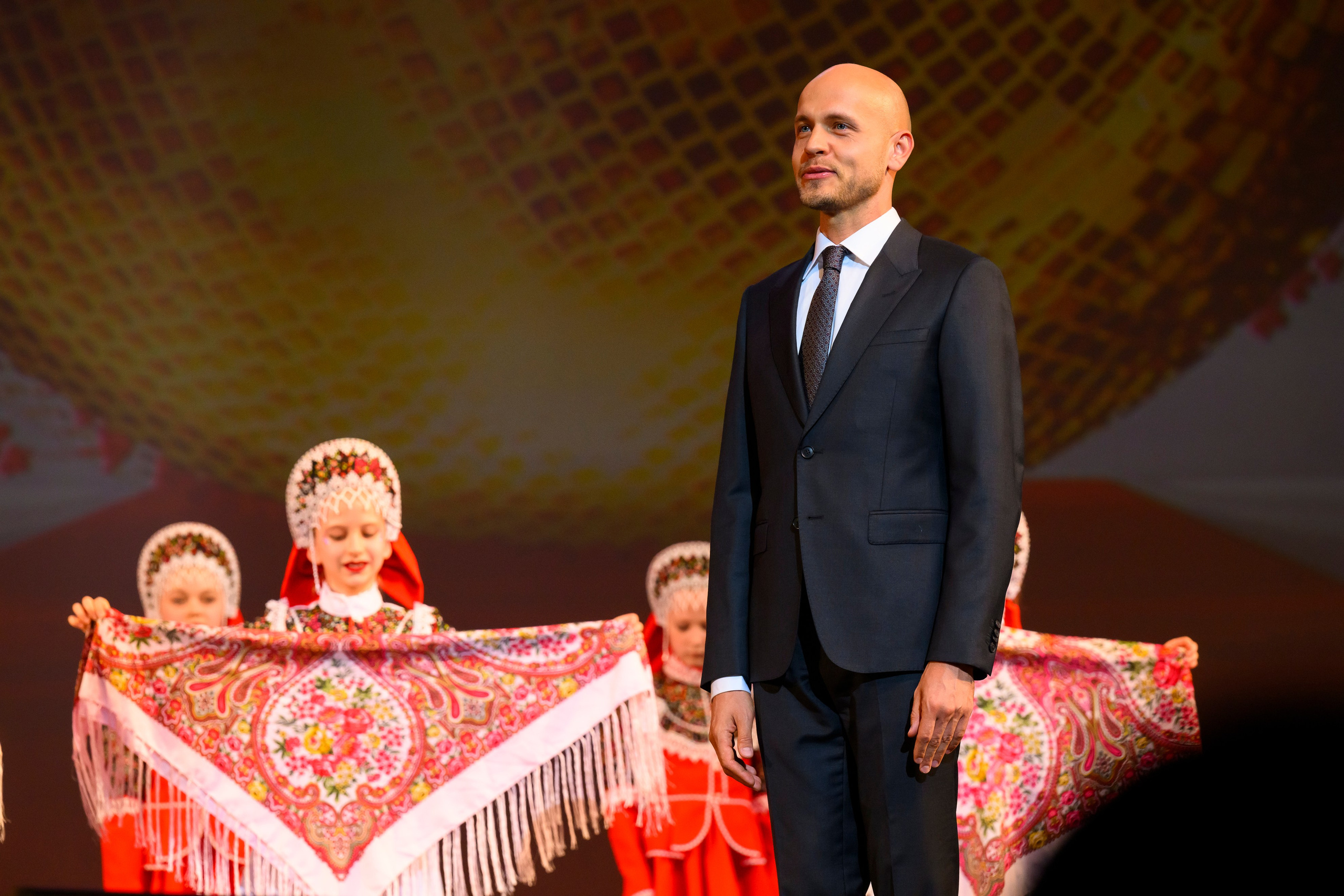 23 апреля, часть 2, БКЗ Октябрьский, г. Санкт-Петербург. Золотое яблочко