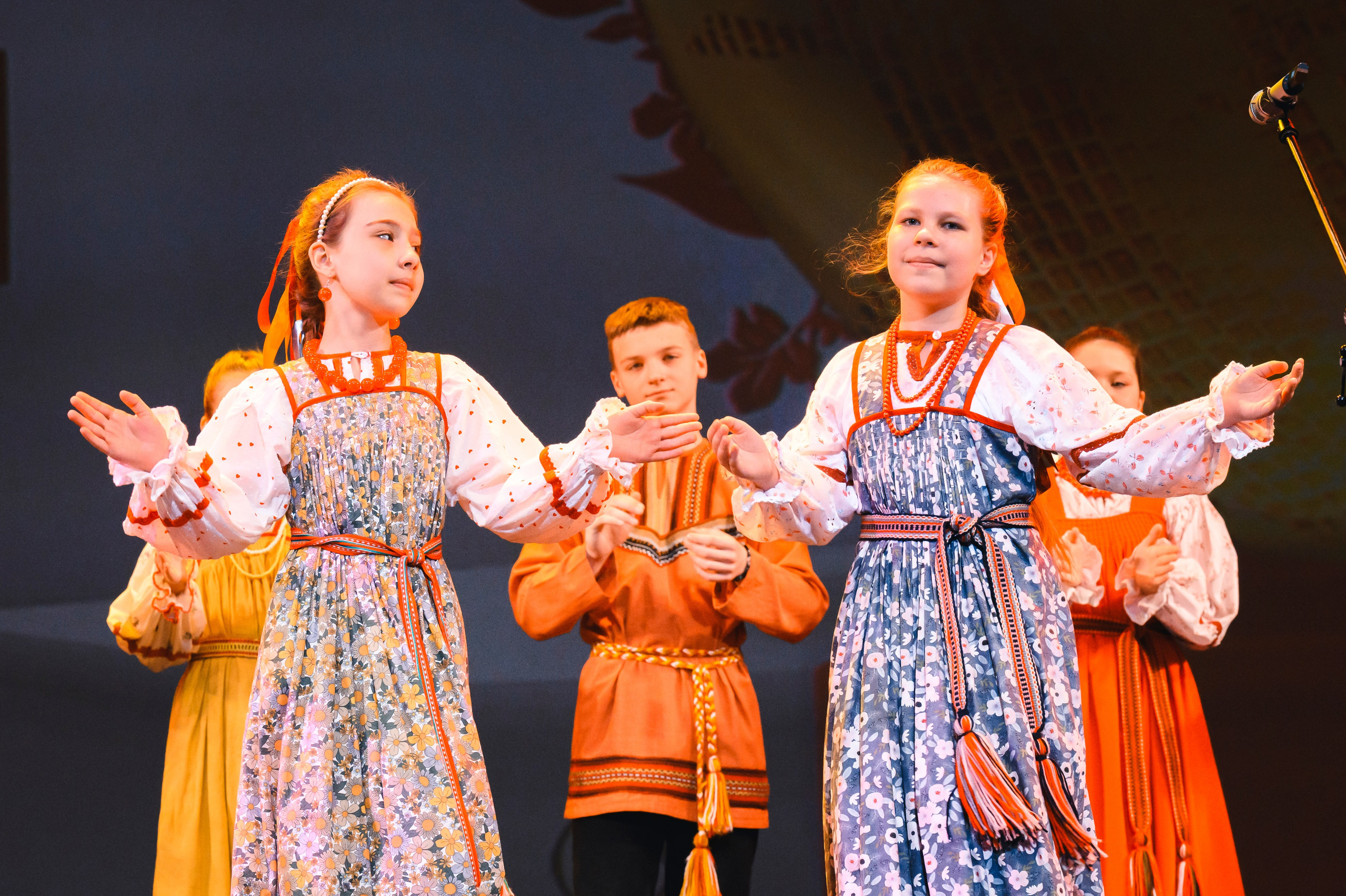 23 апреля, часть 1, БКЗ Октябрьский, г. Санкт-Петербург. Золотое яблочко