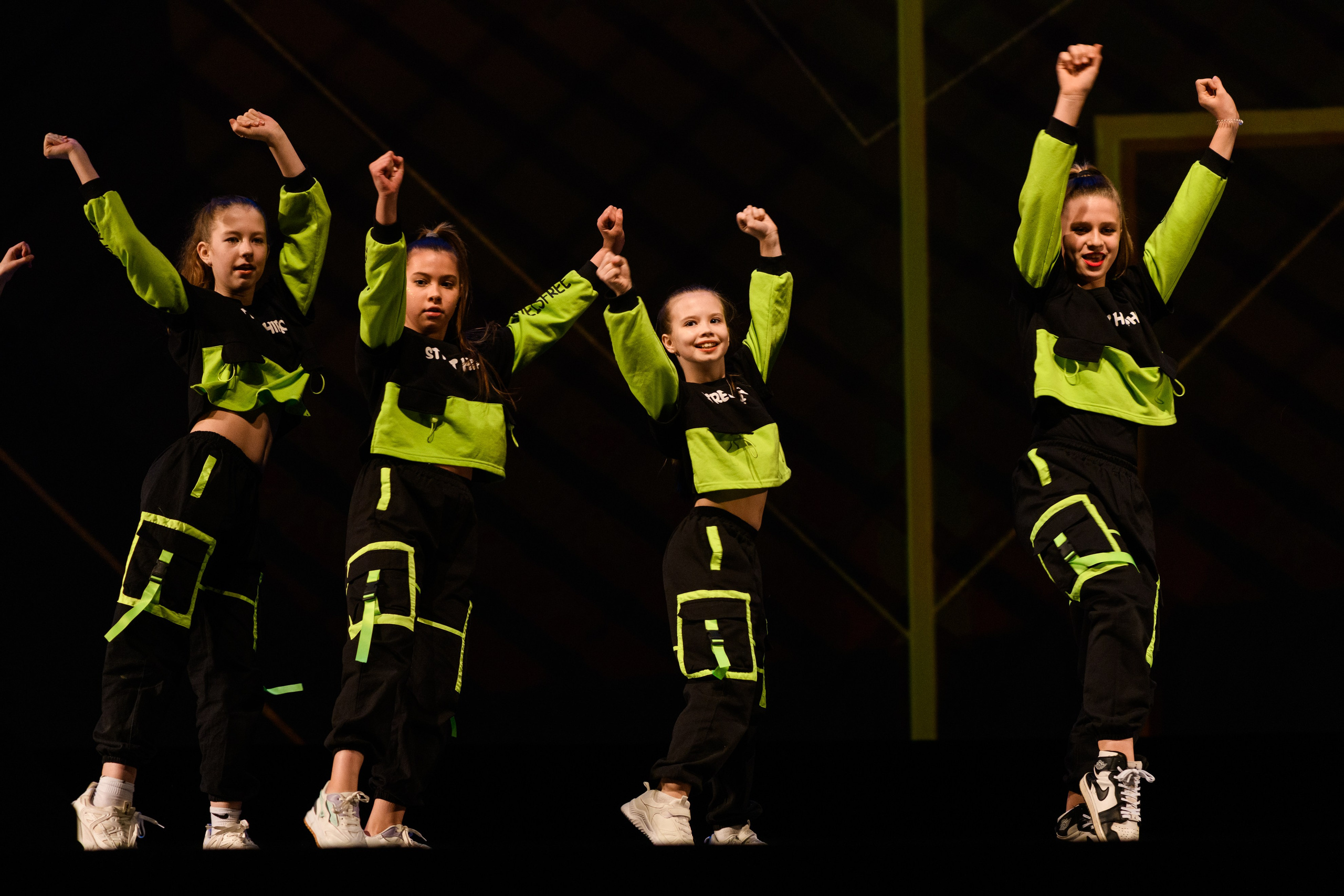 23 апреля, часть 2, БКЗ Октябрьский, г. Санкт-Петербург. Золотое яблочко