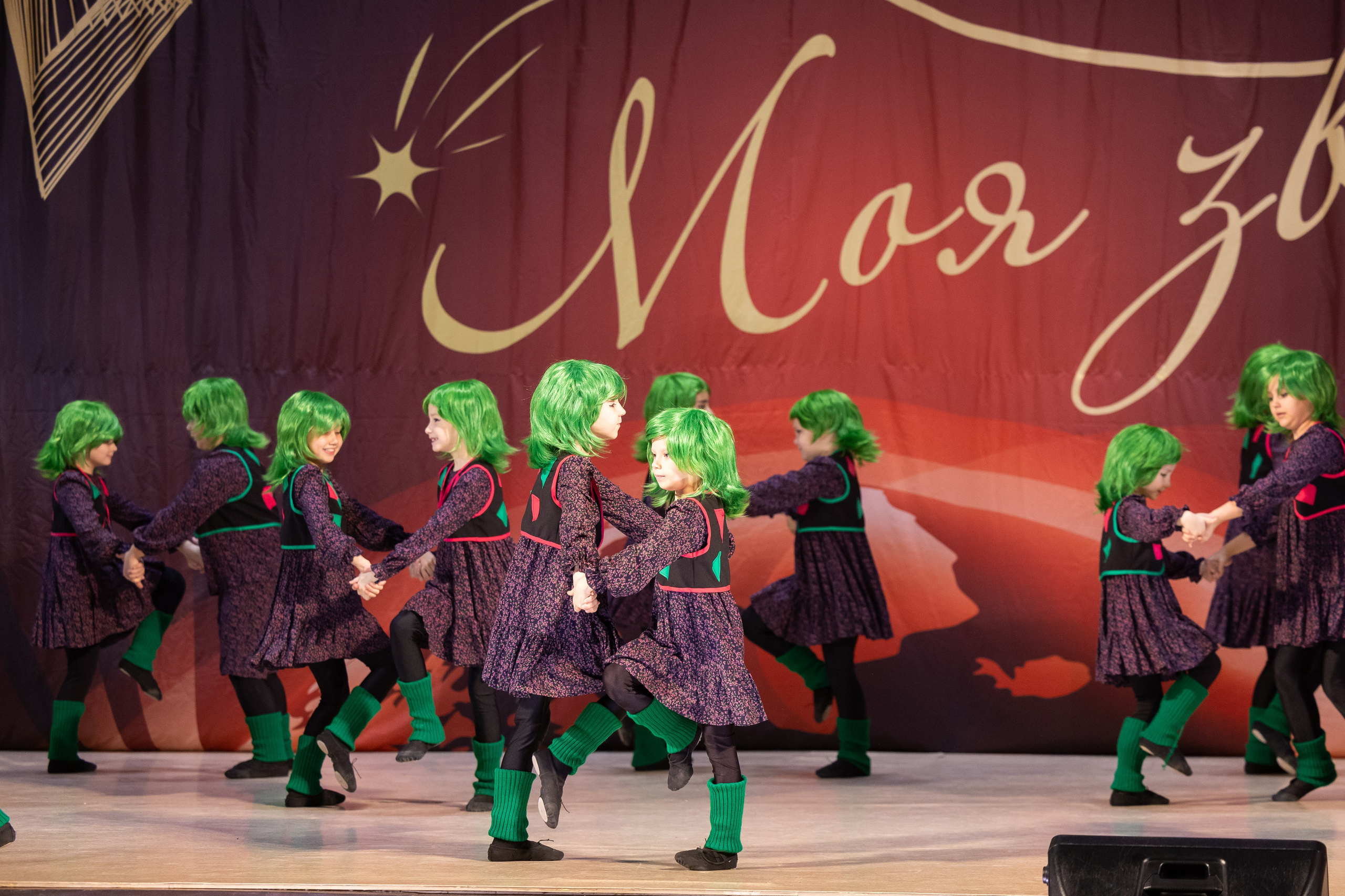 9 ноября, танцевальные номера, г. Волгоград. Золотое яблочко