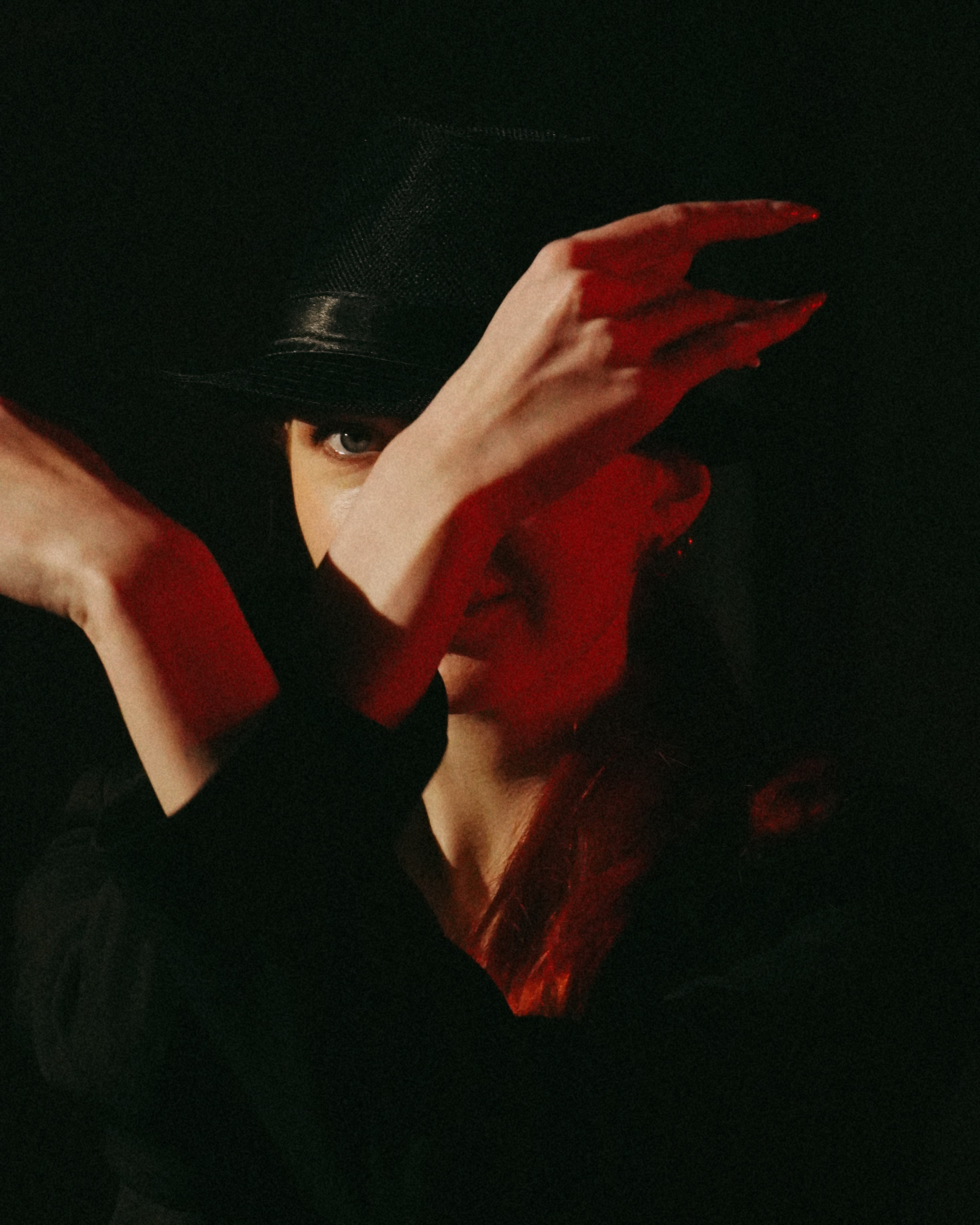 Острые козырьки. Фотограф Юлия Евсеева