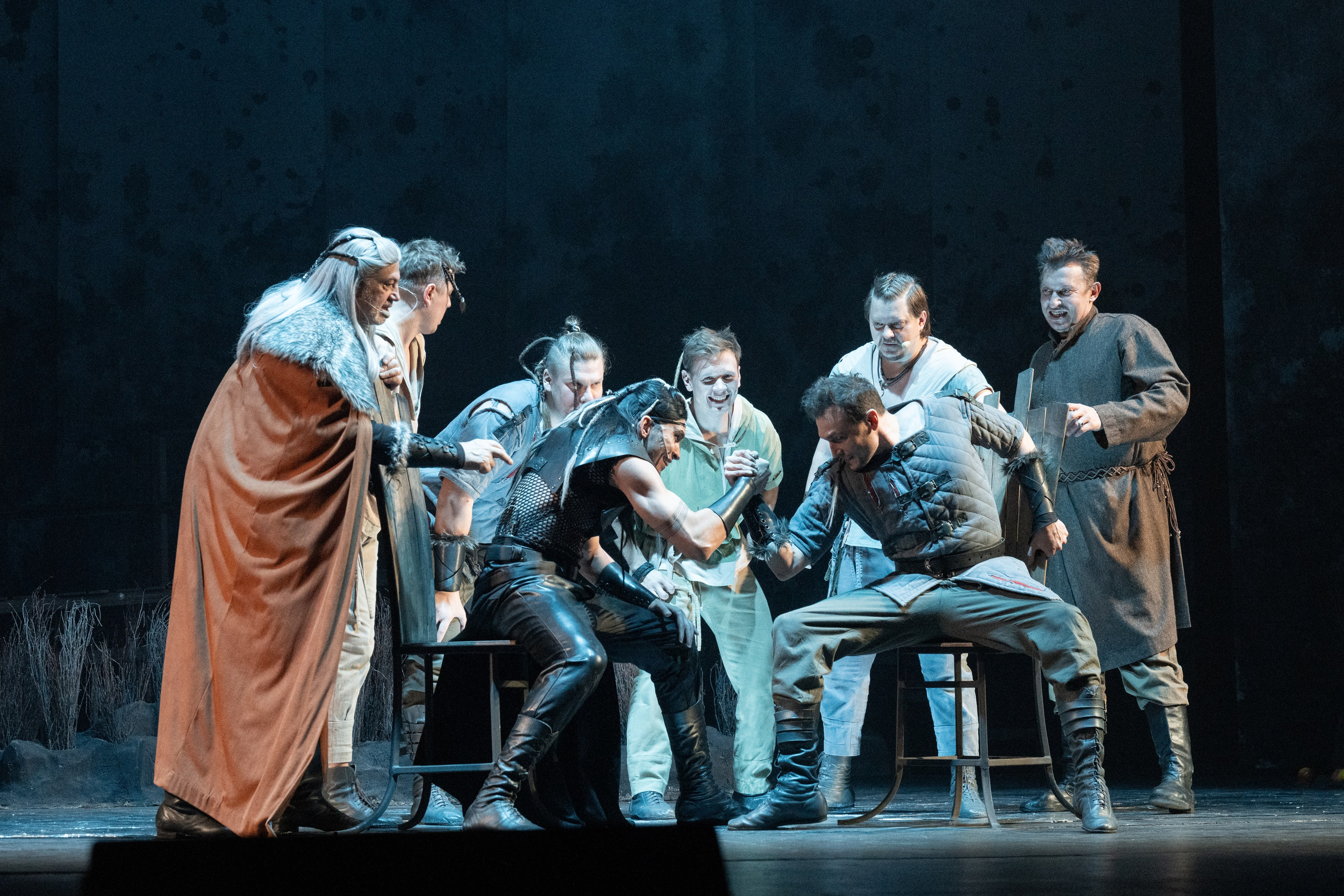 Алтайский молодёжный театр: Яга. Сайт фотографа Сергея Абрамова