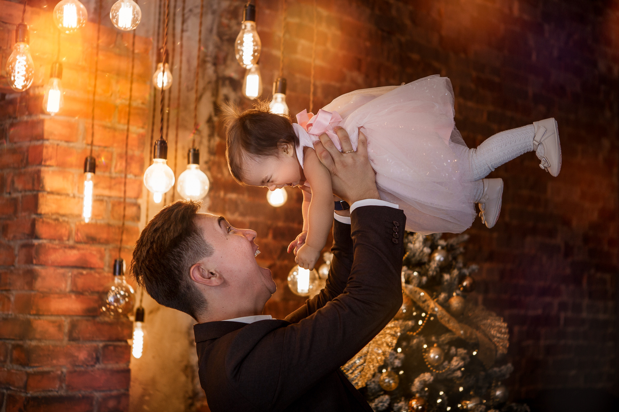 Новогодние съёмки. Фотограф на крещение и венчание, дни рождения и праздники