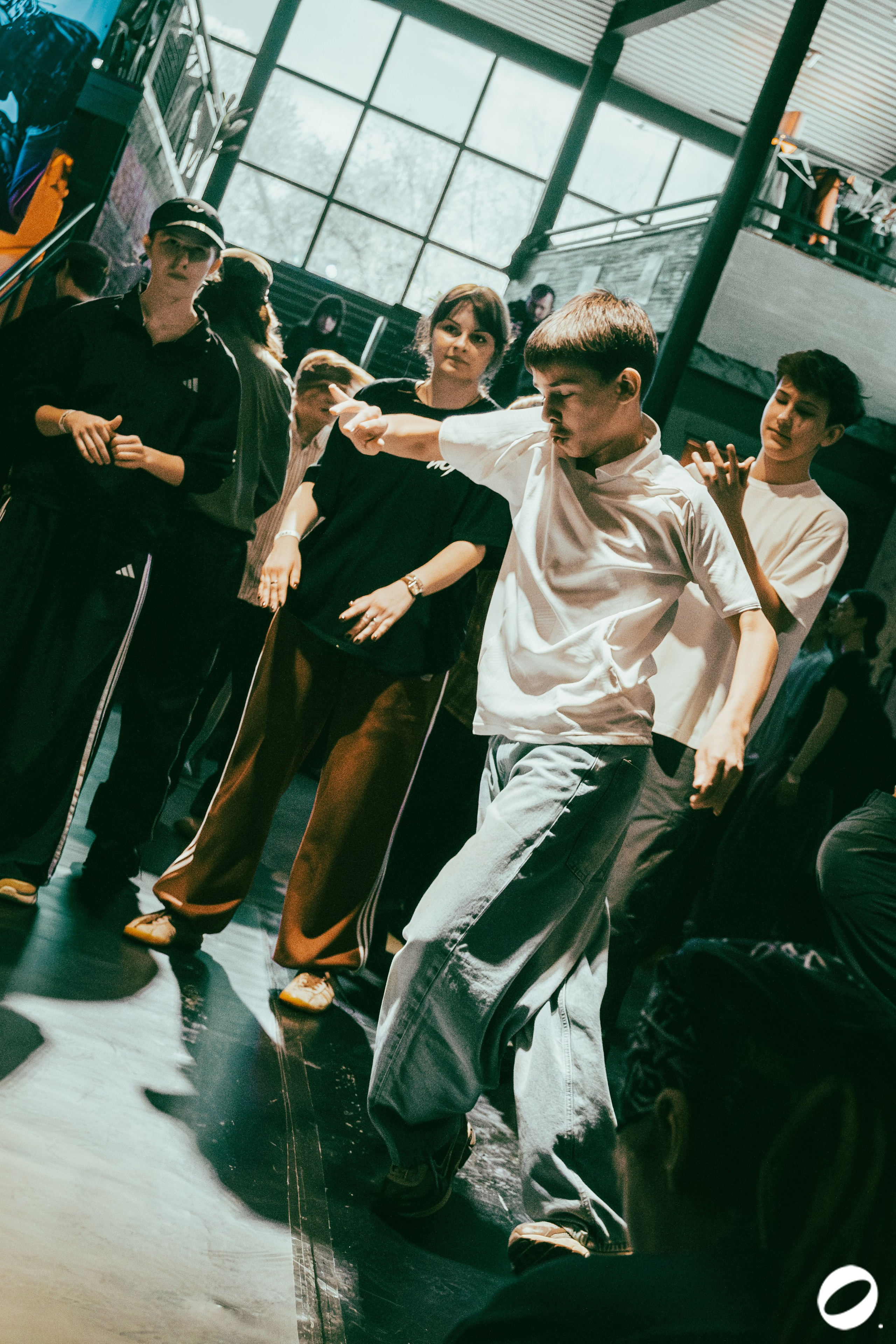 ODD.CLUB 04/04 (@youlovebu). Соня бу тебя сфоткала
