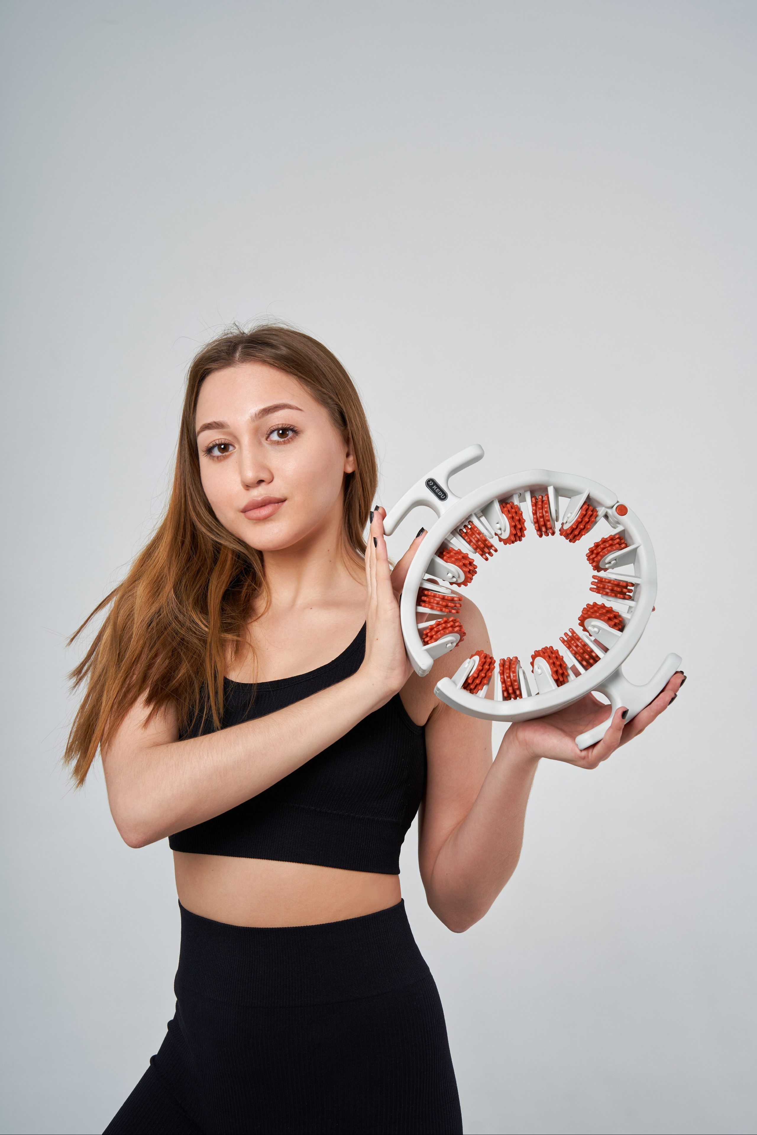 Массажер для тела. Фотограф и рилсмейкер Москва | Волгоград Максим Шевченко