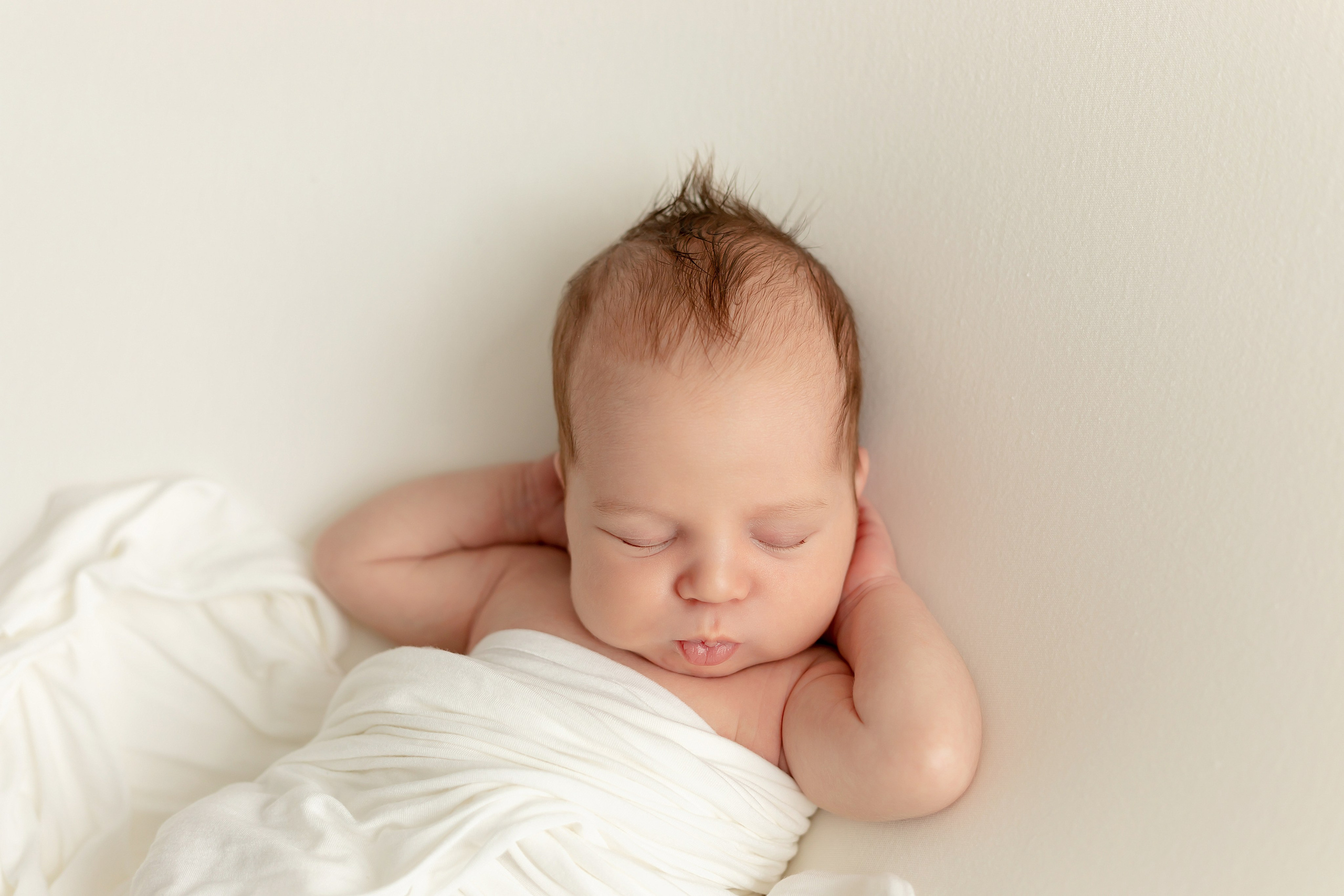 Новорожденные до 28 дней. Фотограф новорожденных в Тюмени