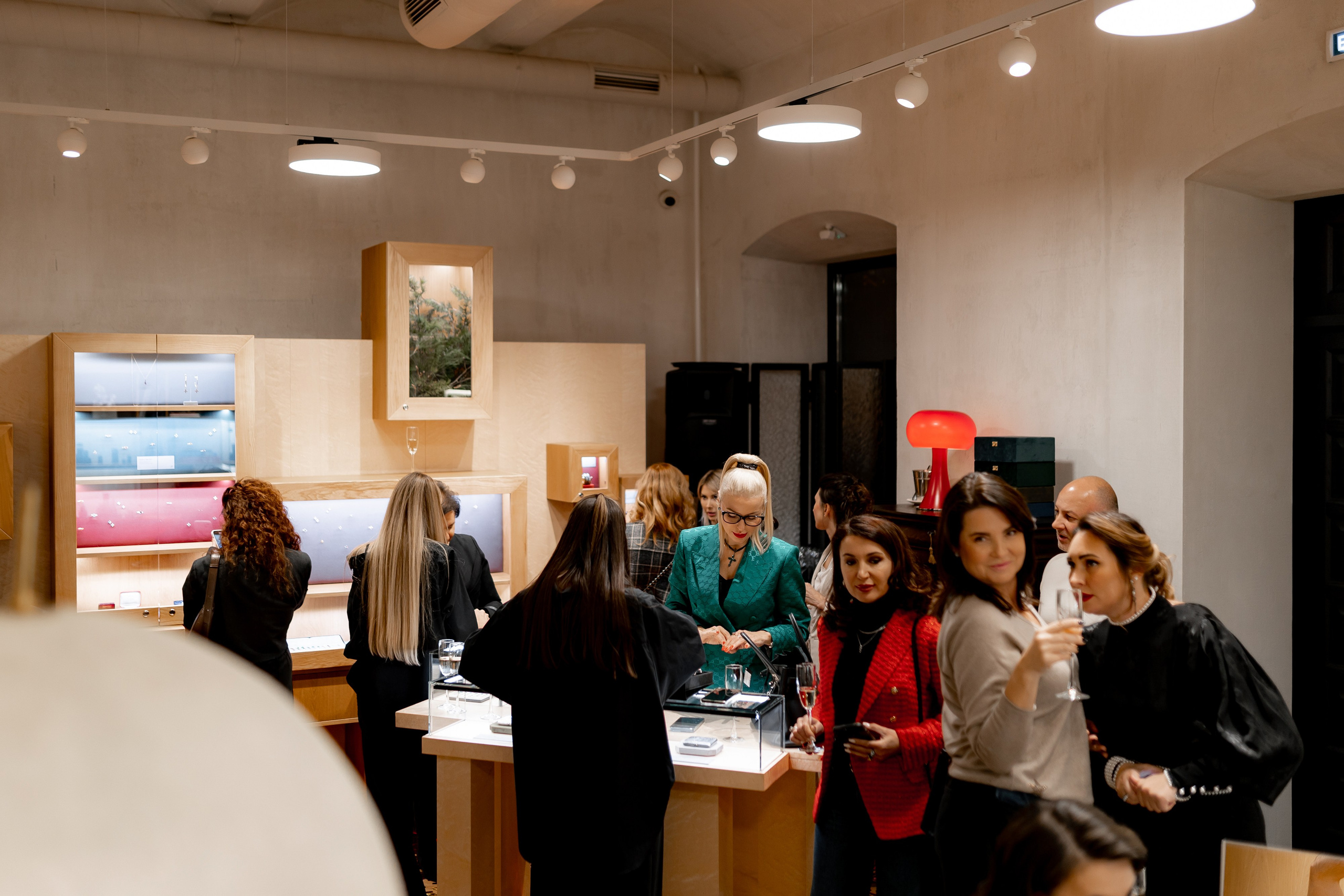 Le Noir. Главная