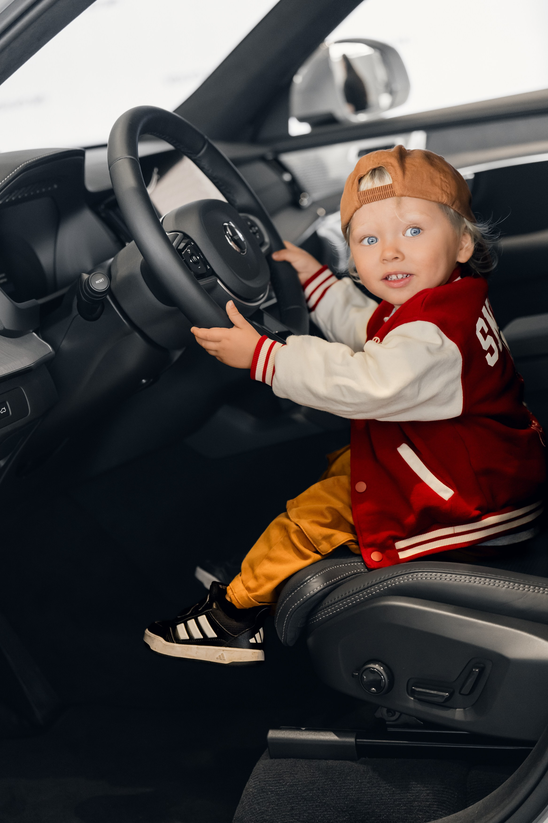 VOLVO CAR M1. Фотограф Дмитрий Алехин. Репортажная съемка мероприятий в Москве