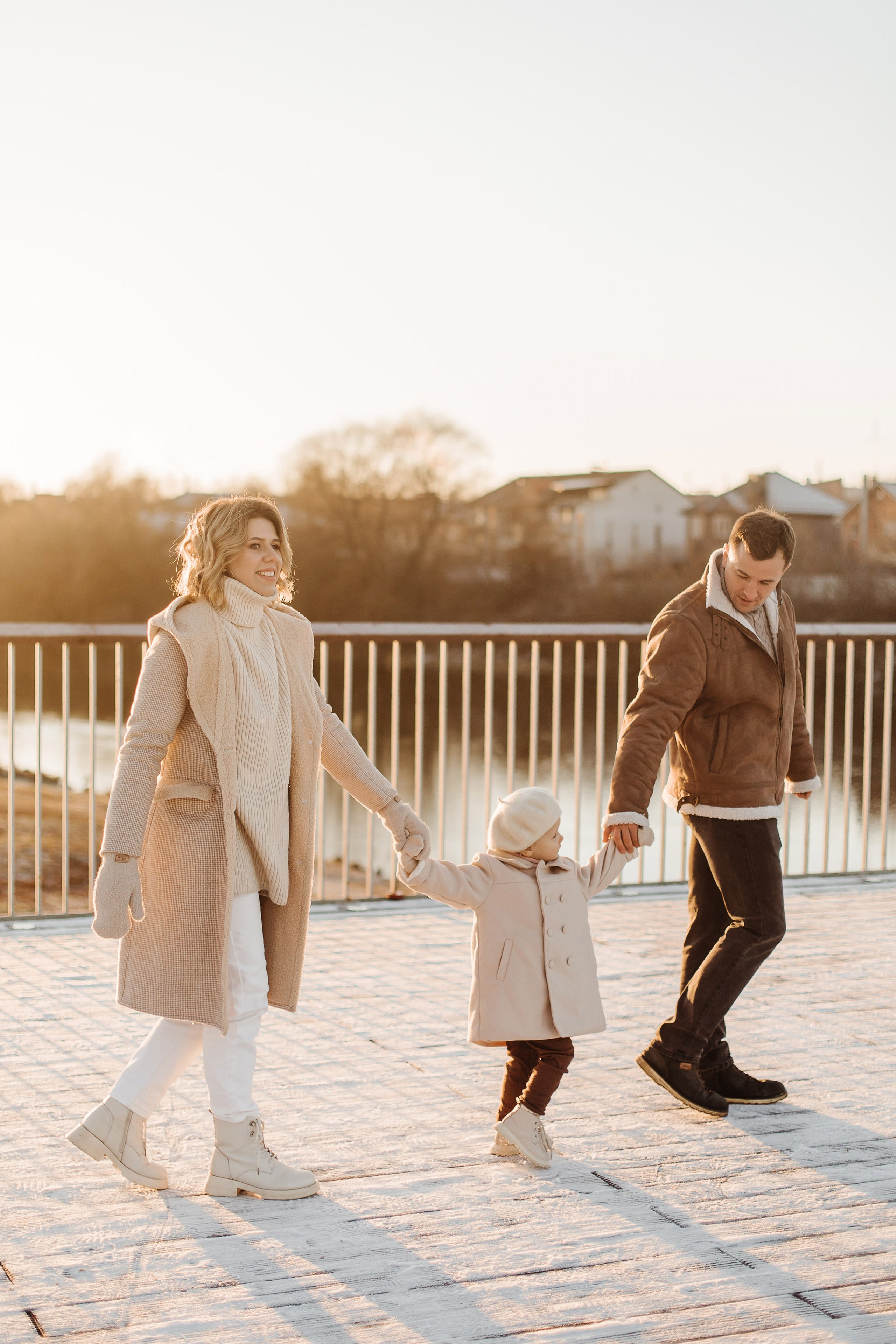 Юлия, Дмитрий и Варя. Свадебный и семейный фотограф Александра Кос