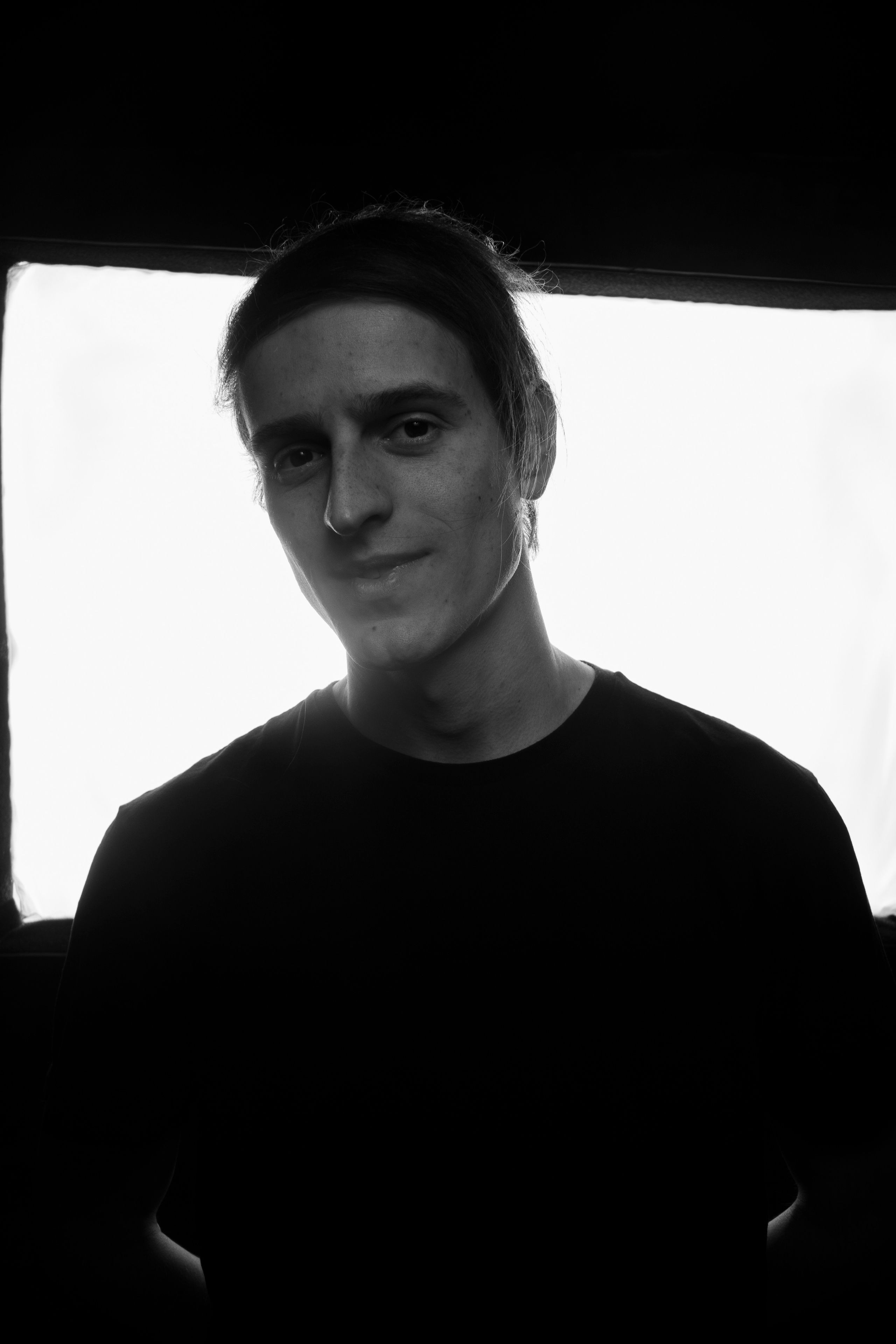 Максим. Anton.Molev