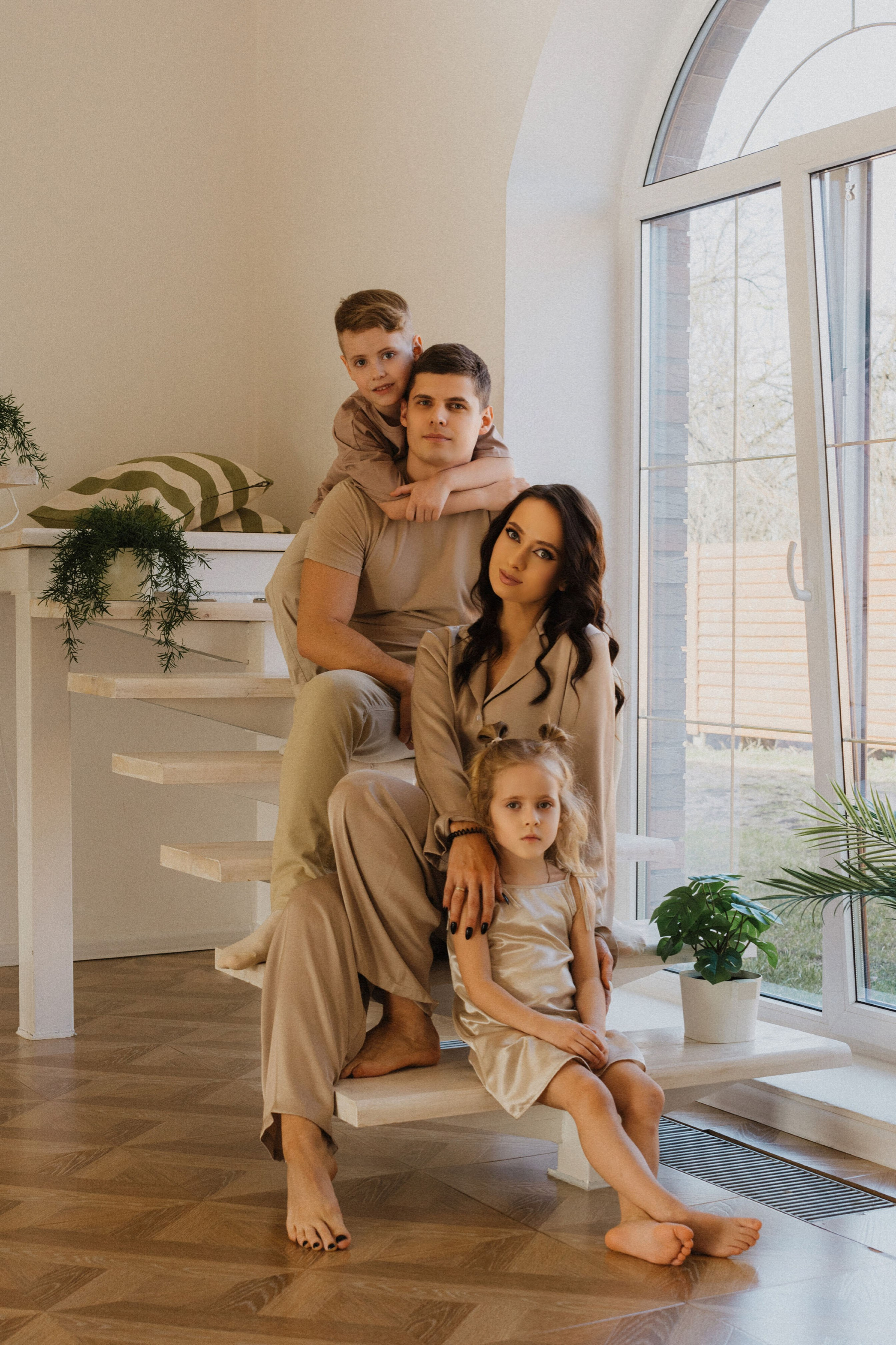 Ольга, Вика и семьи