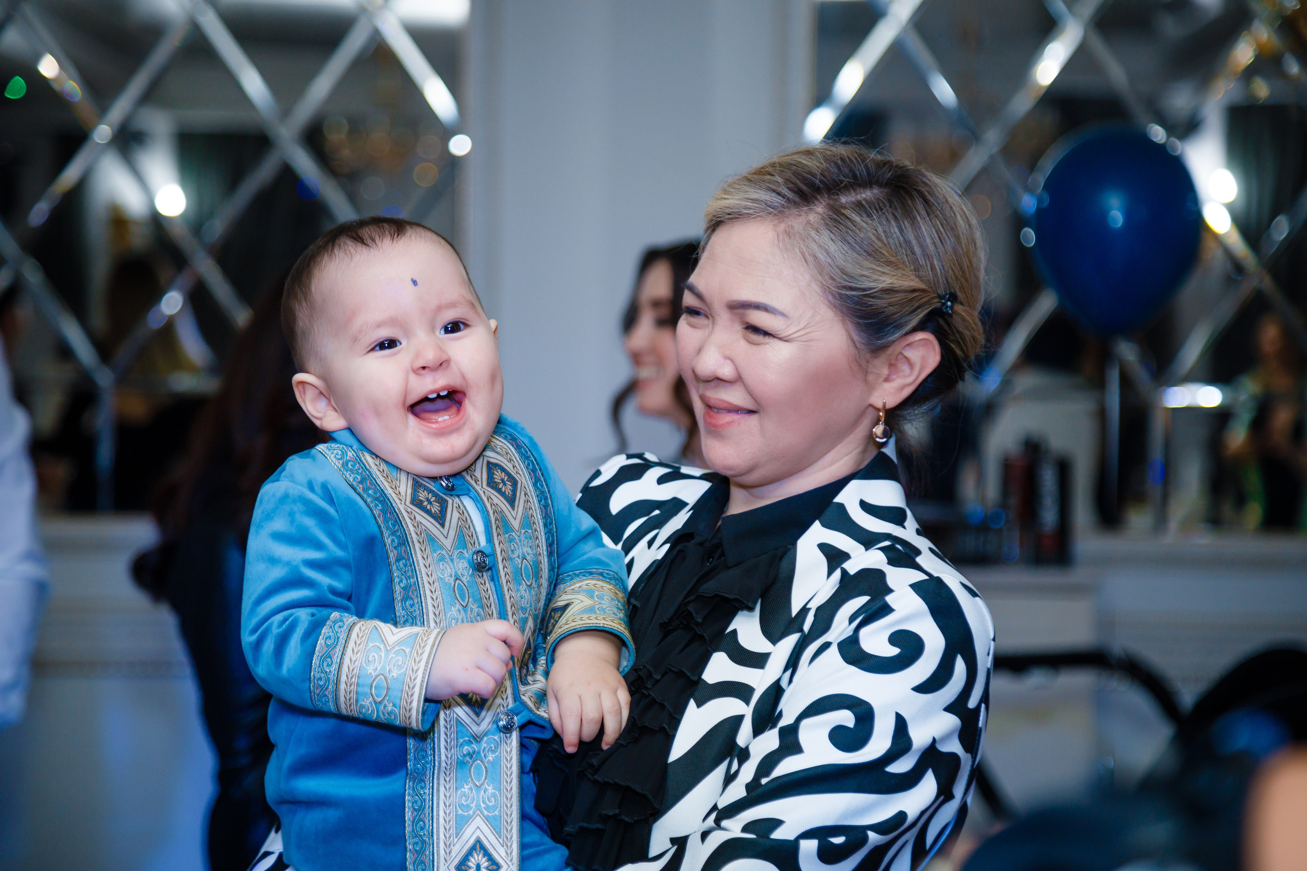 Тұсау Кесер. Свадебный фотограф Григорий Белый Астана