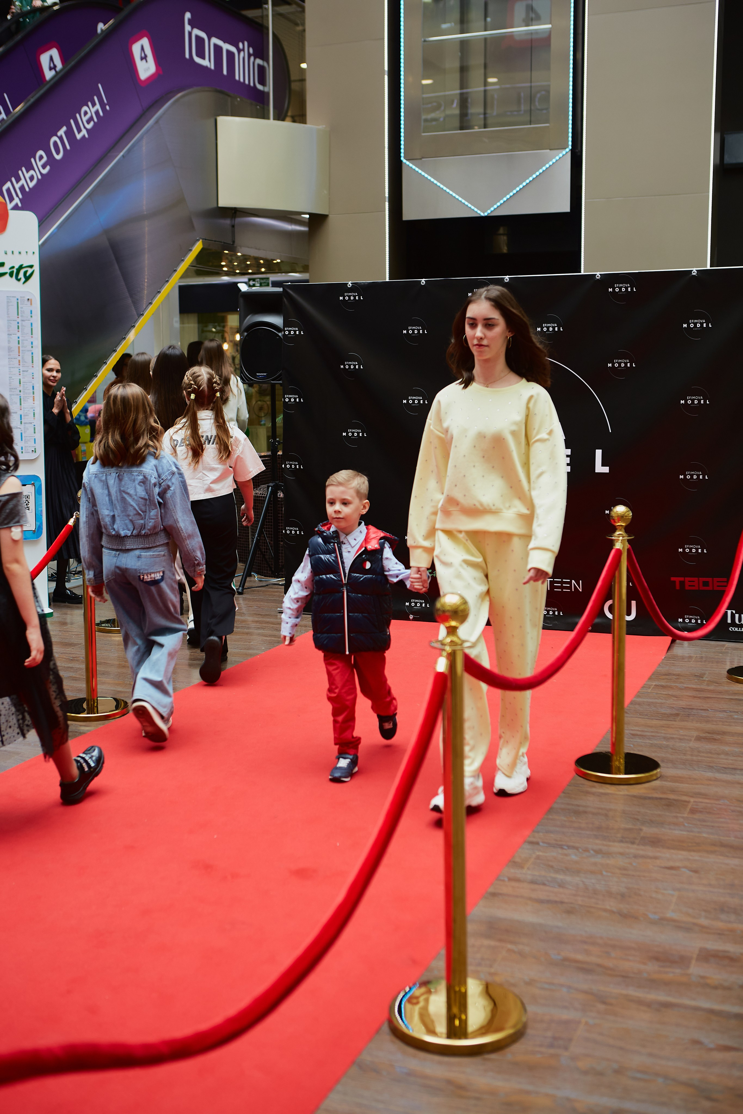 FASHION SHOW ТЦ Sun City. Efimova Model Agency