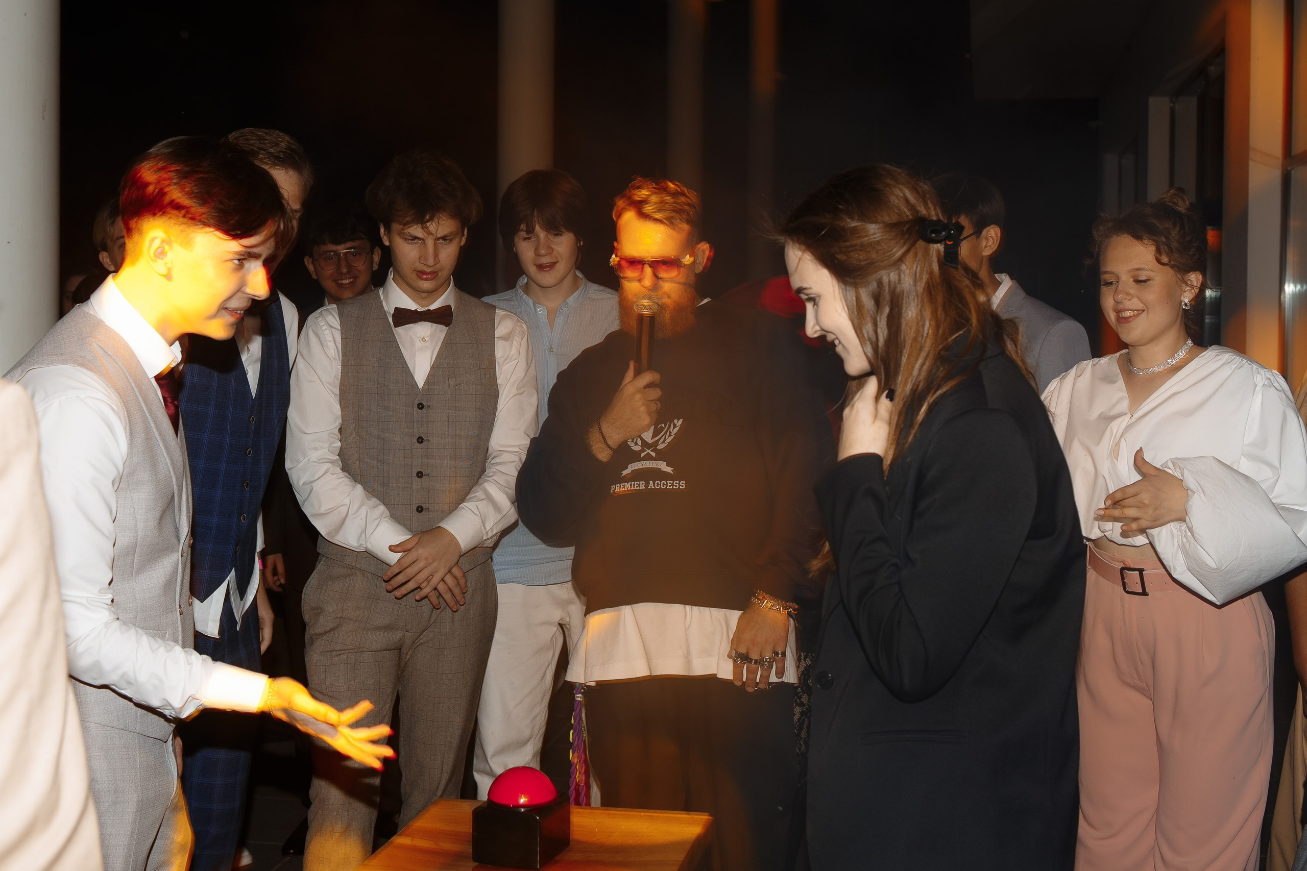 Выпускной Гимназия 12 2024 OpenHouse. Свадебный и портретный Фотограф в Липецке Дмитрий Котюков