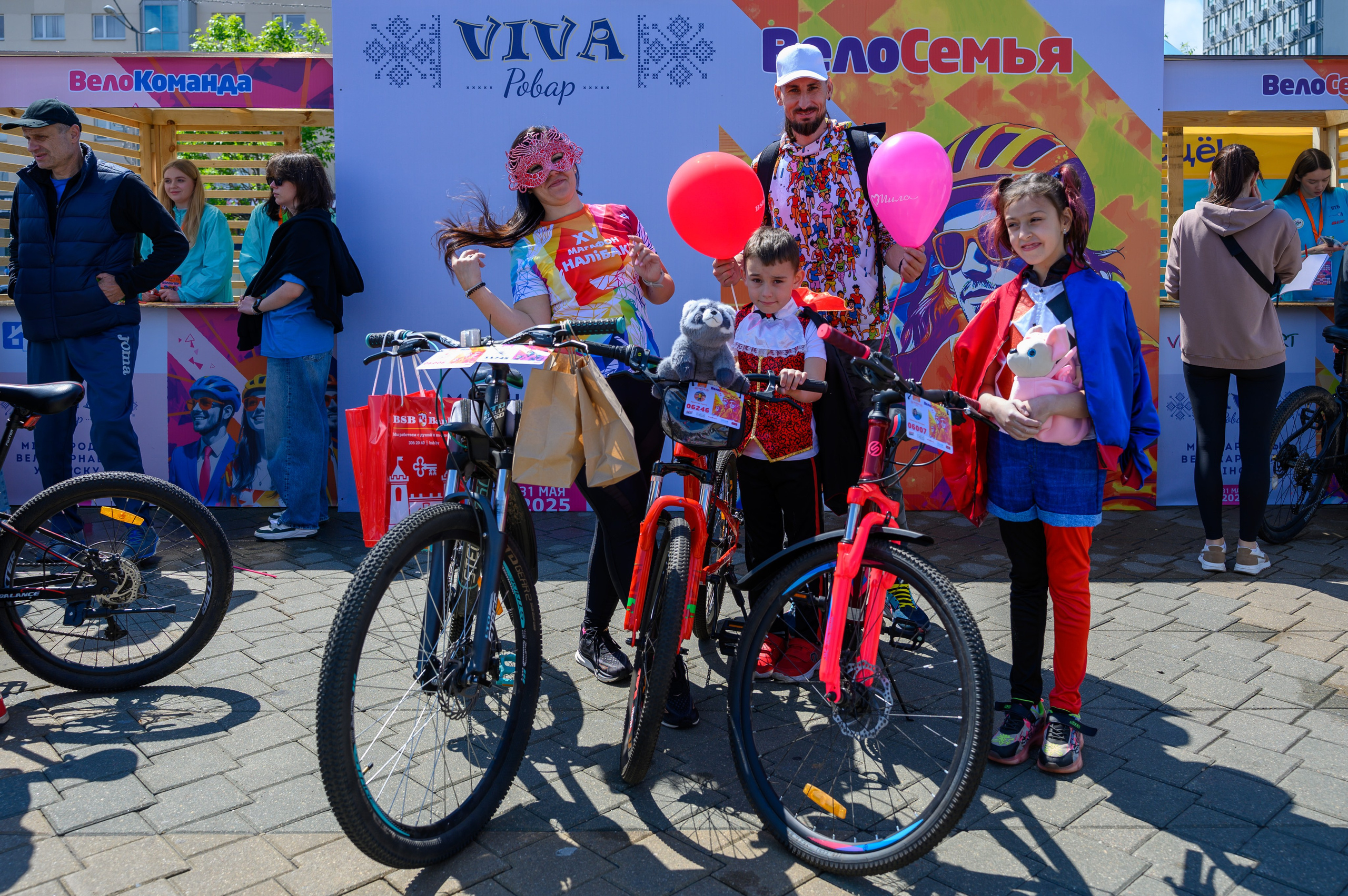 Репортажная съемка с открытия магазина. Фотоуслуги, услуги фотографа, фотографирование важных событий