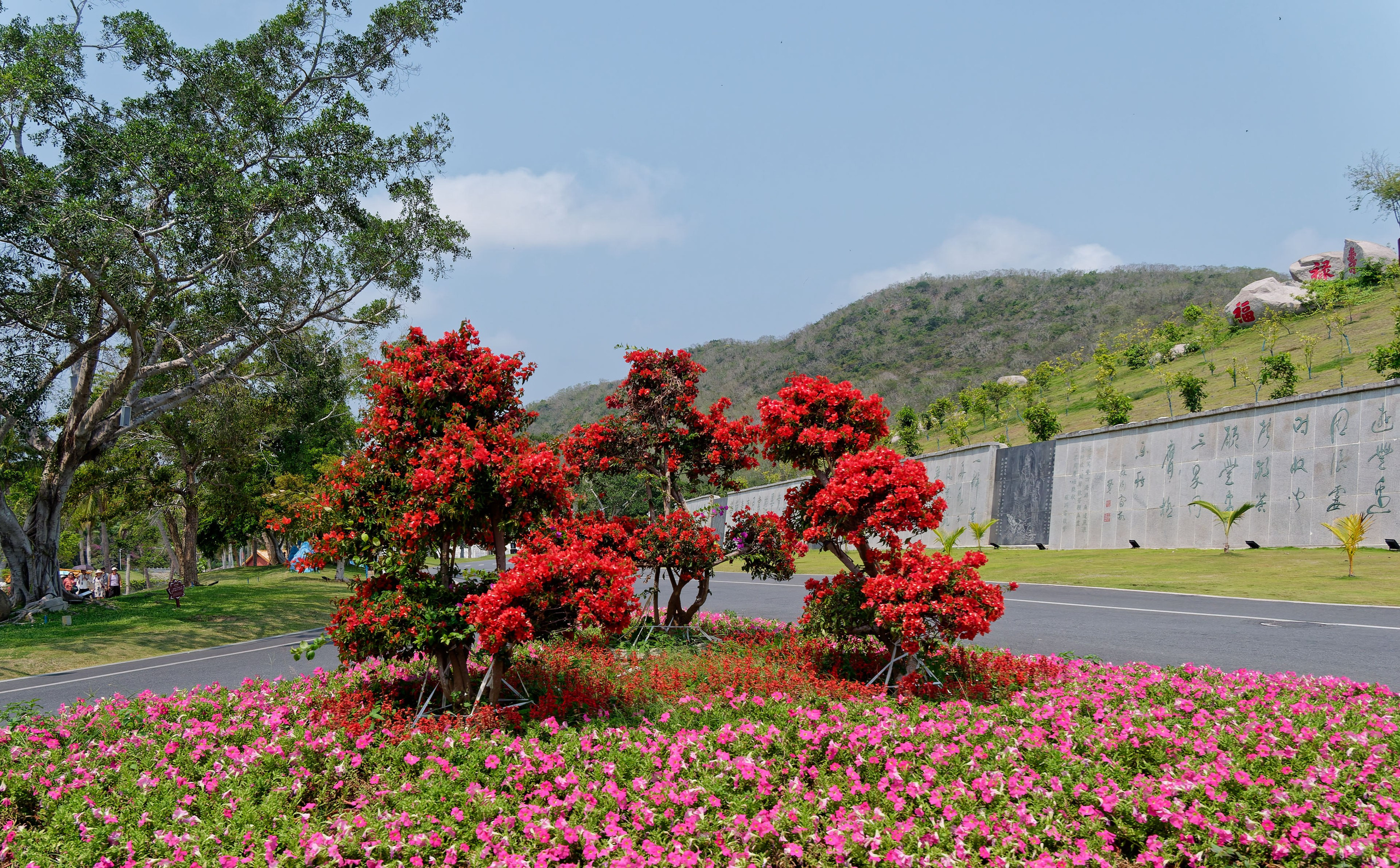 Хайнань 2026, улицы Ялунвань и Саньи. Фотопрогулки по Миру