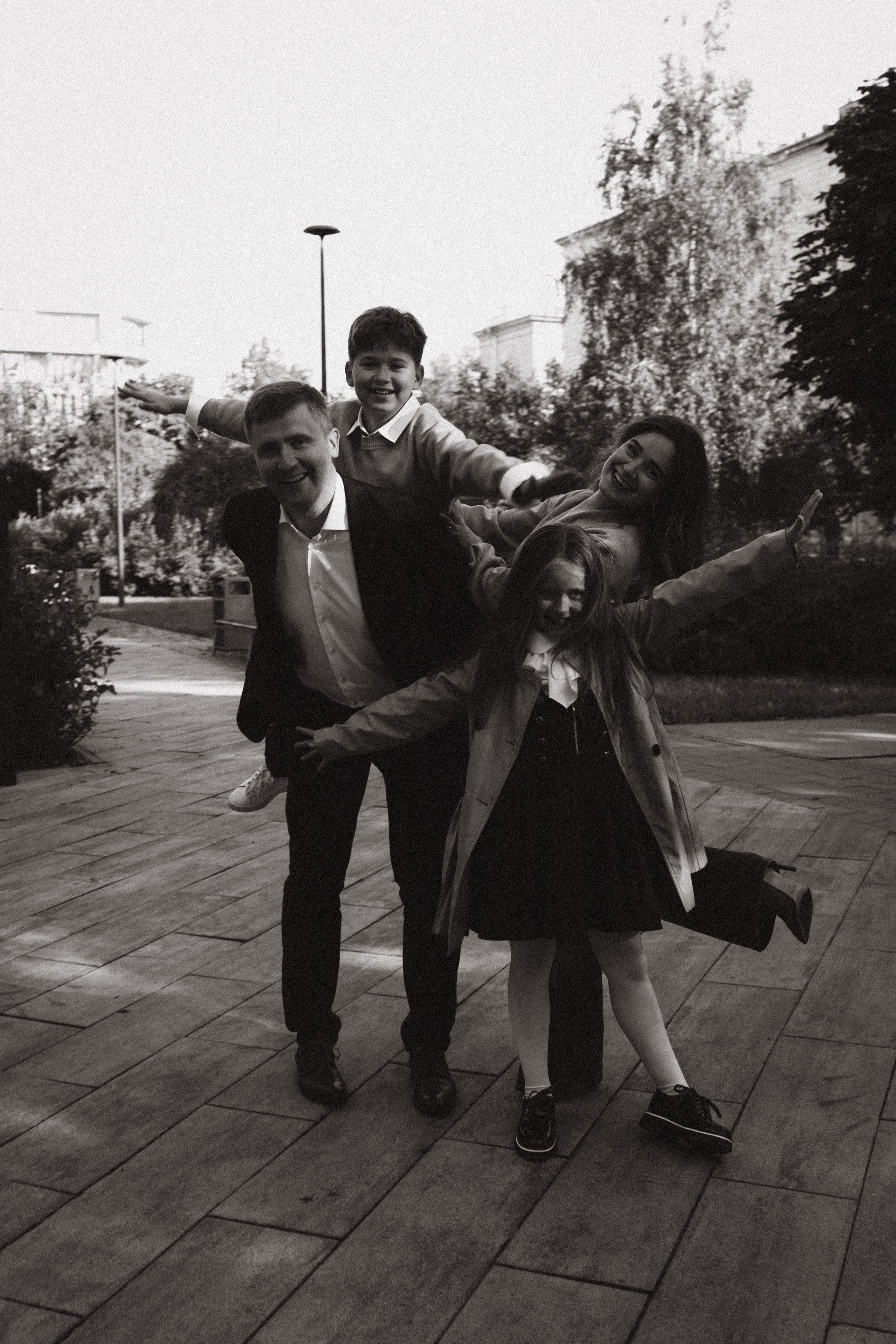 Алена с семьей. Главная