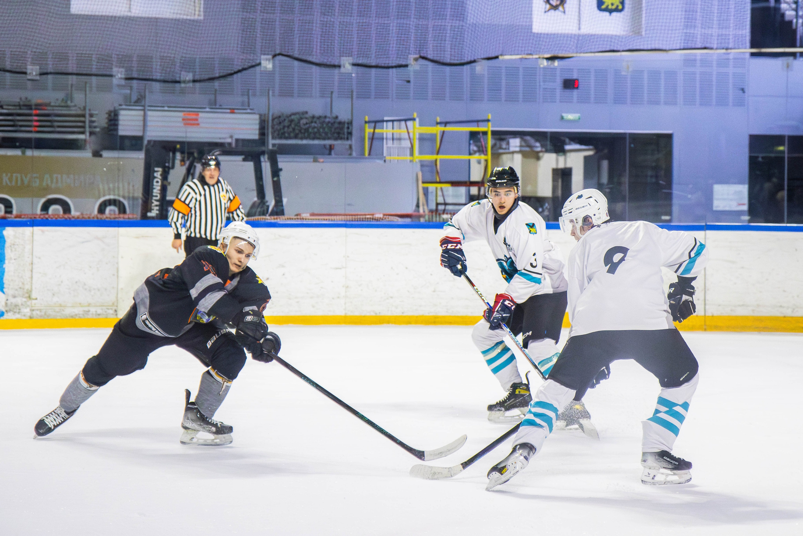 Матч сборной по хоккею ДВФУ. Репортажный фотограф во Владивостоке Анастасия Кострова