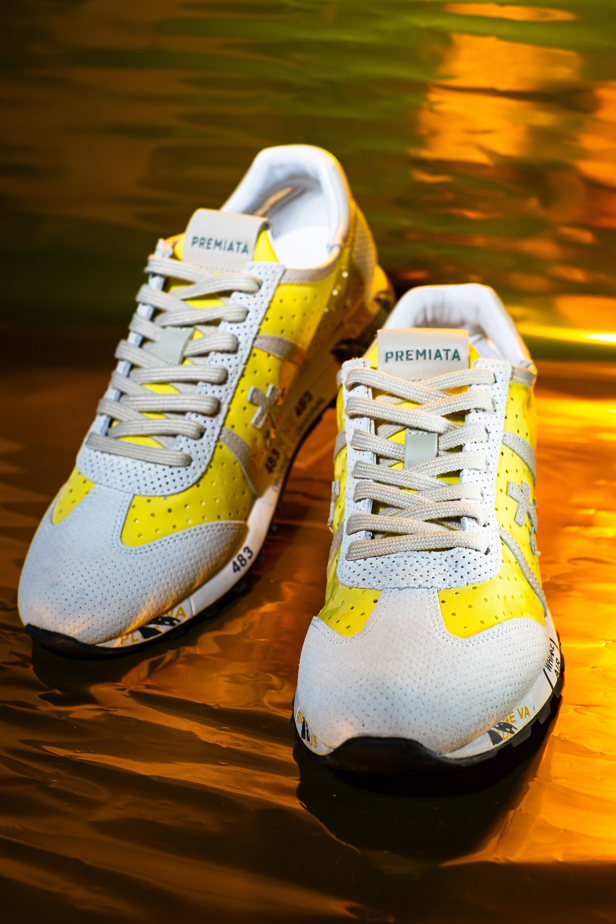 Предметная съёмка для маркетплейсов обуви. Предметный фотограф в Симферополе Антон Катунин