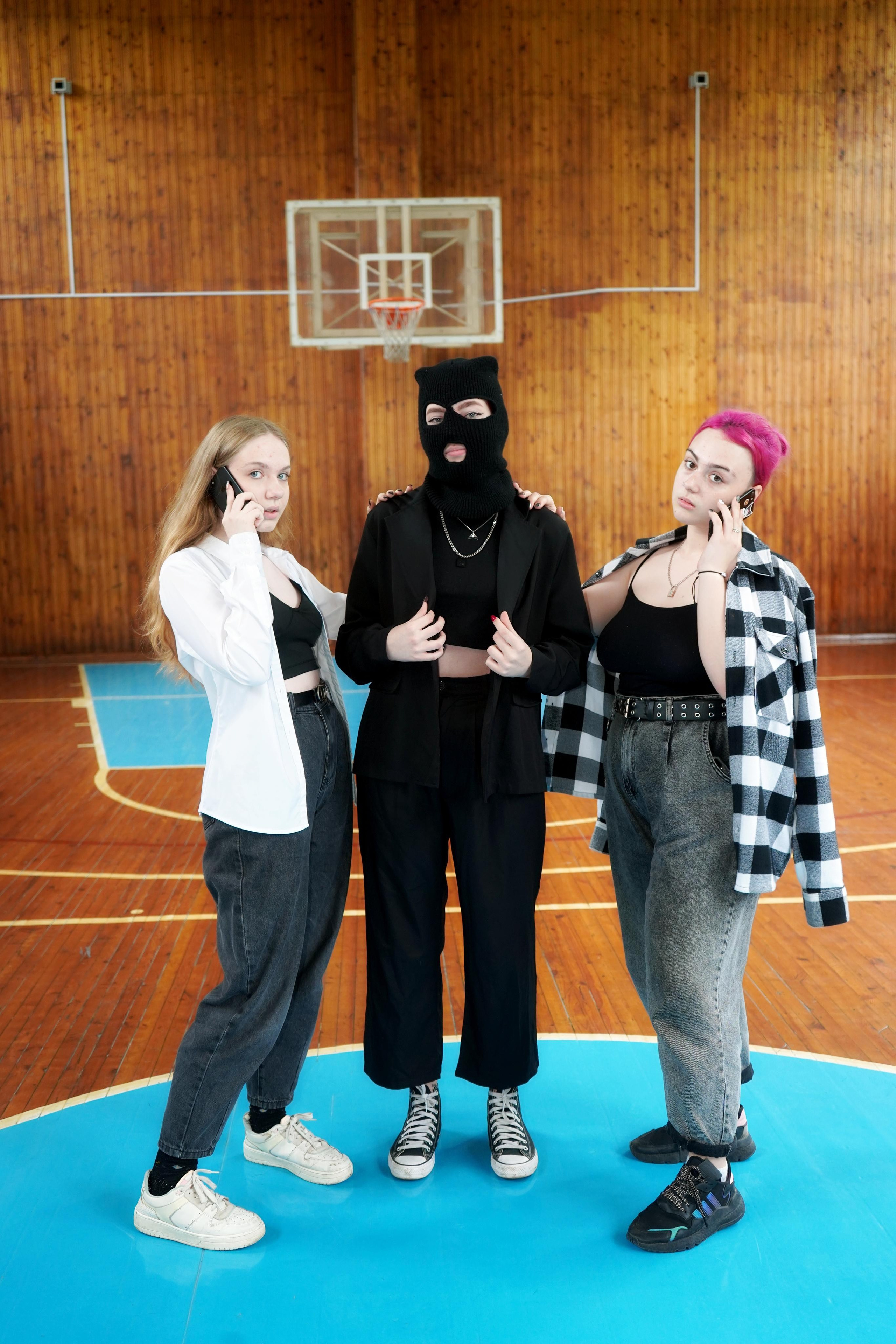 Пример школьных фото из альбомов. Фотограф, видеооператор Нина Коршунова