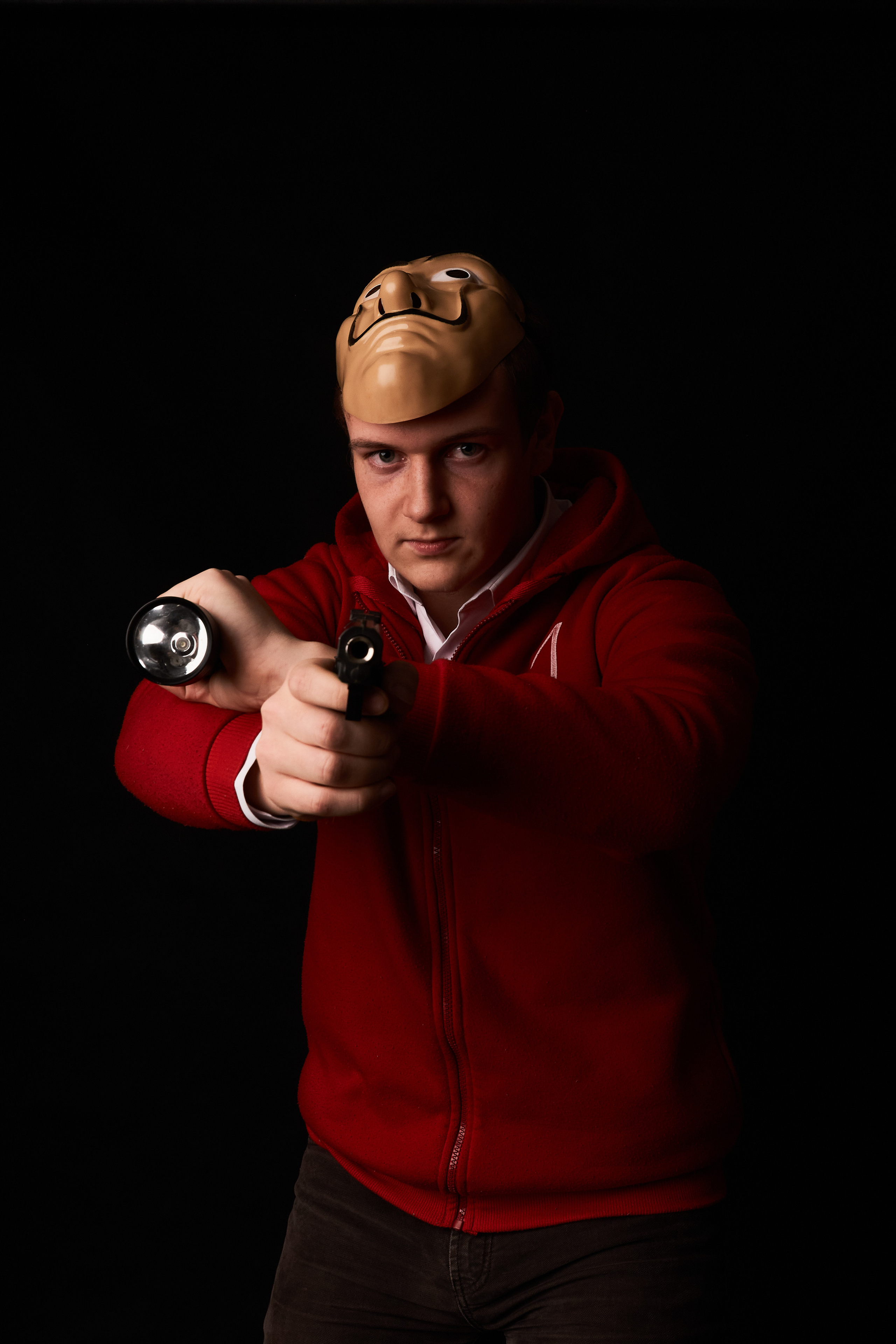 Бумажный дом. Андрей Винников фотограф в Нижнем Новгороде