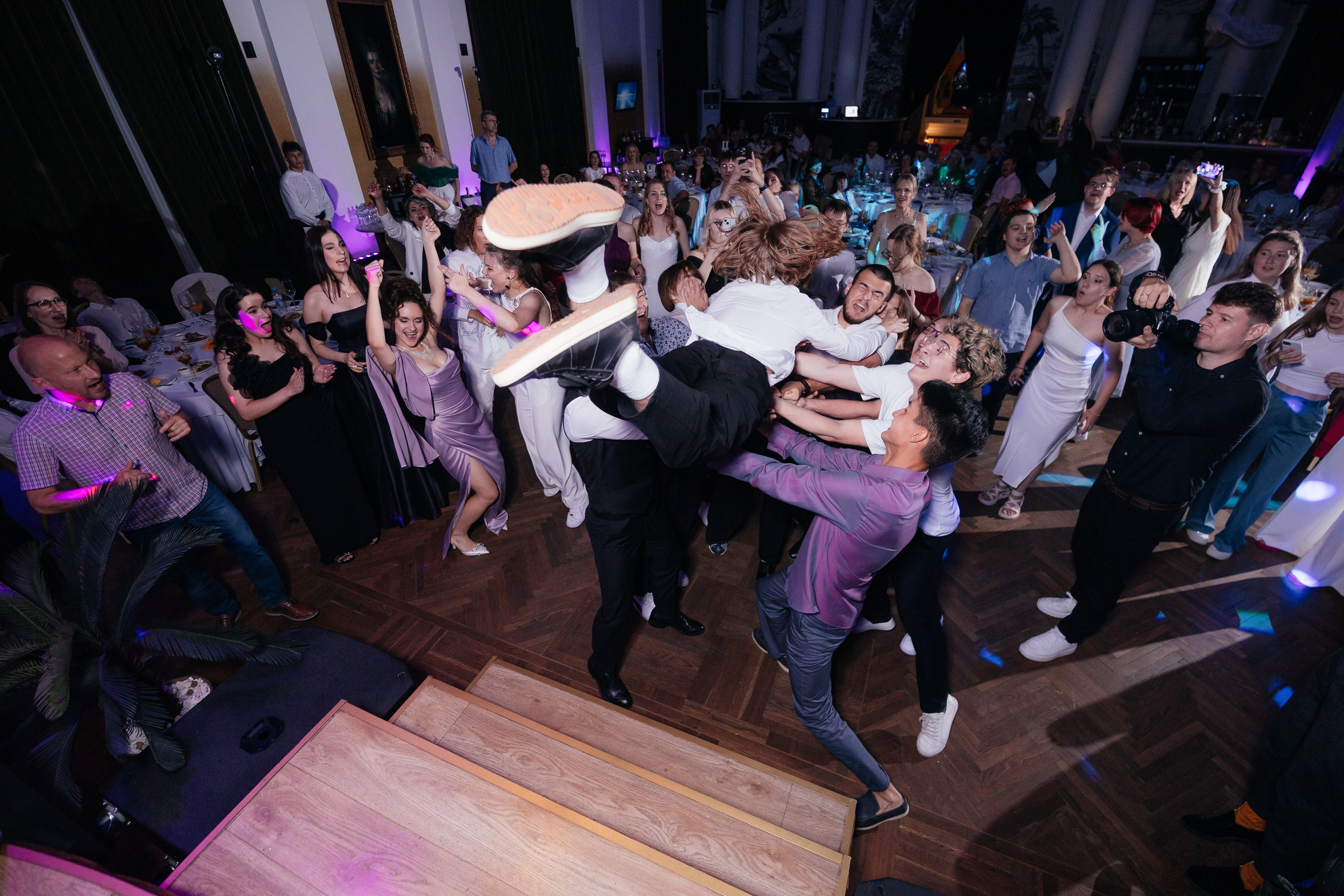 Выпускной 11 класс. Фотограф Крохин Олег