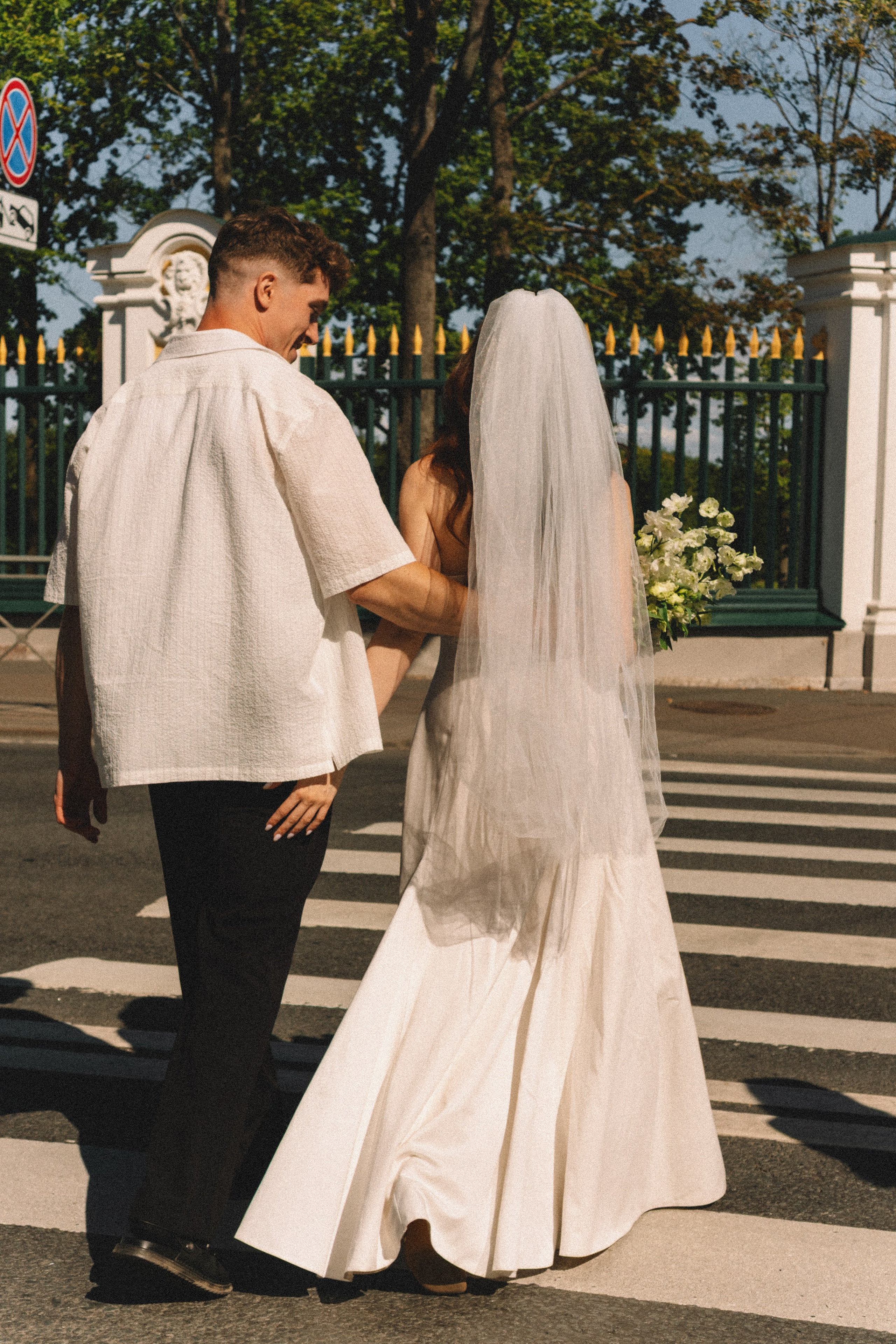 СВАДЕБНАЯ СЬЕМКА В ПЕТЕРГОФЕ И СЬЕМКА РЕПОРТАЖА В ЗАГСЕ ПЕТЕРГОФА. Профессиональный фотограф, Санкт-Петербург — Виктория Богомолова