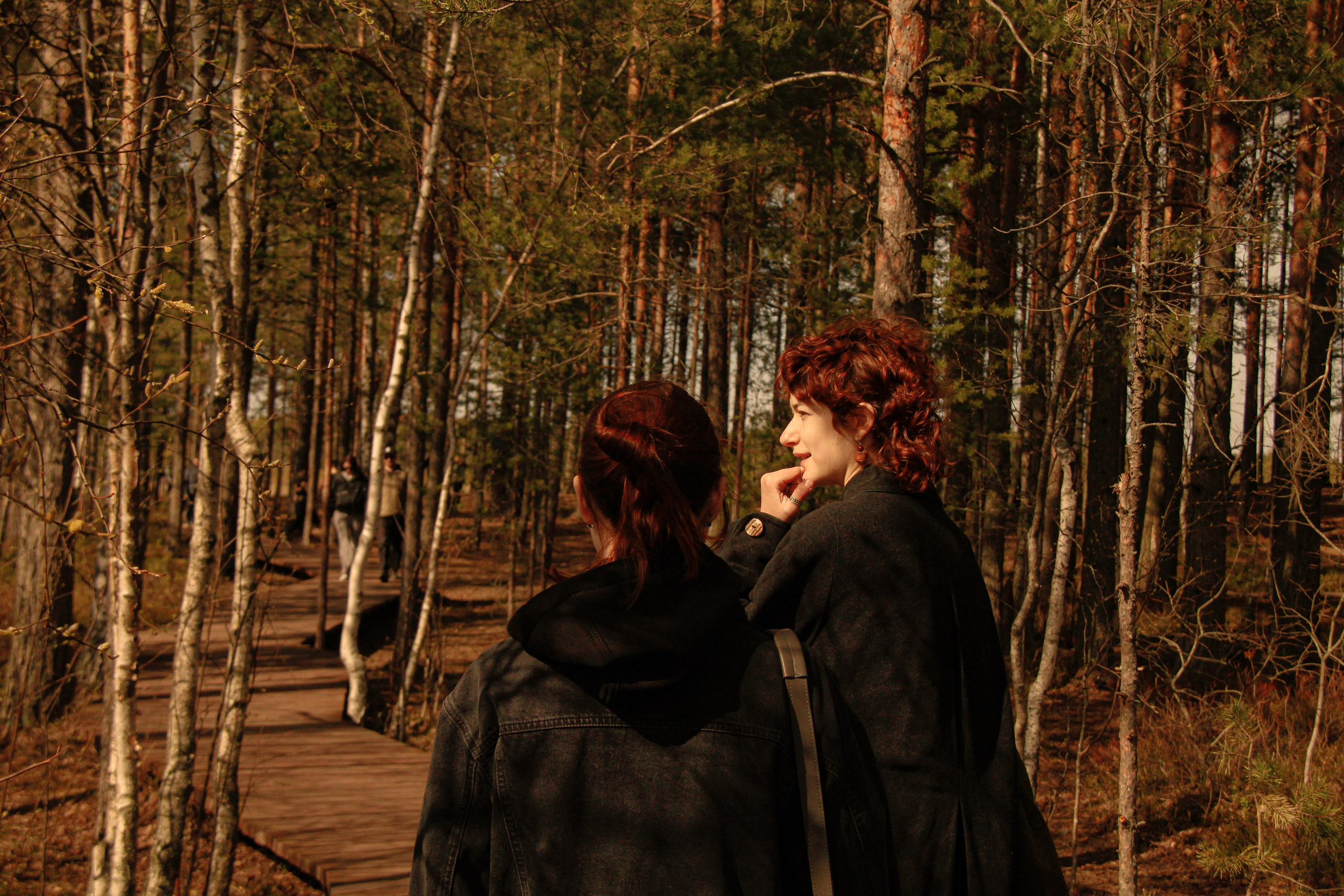 Болотный Хоббит. Карина и Аня. Janie valde | visual artist