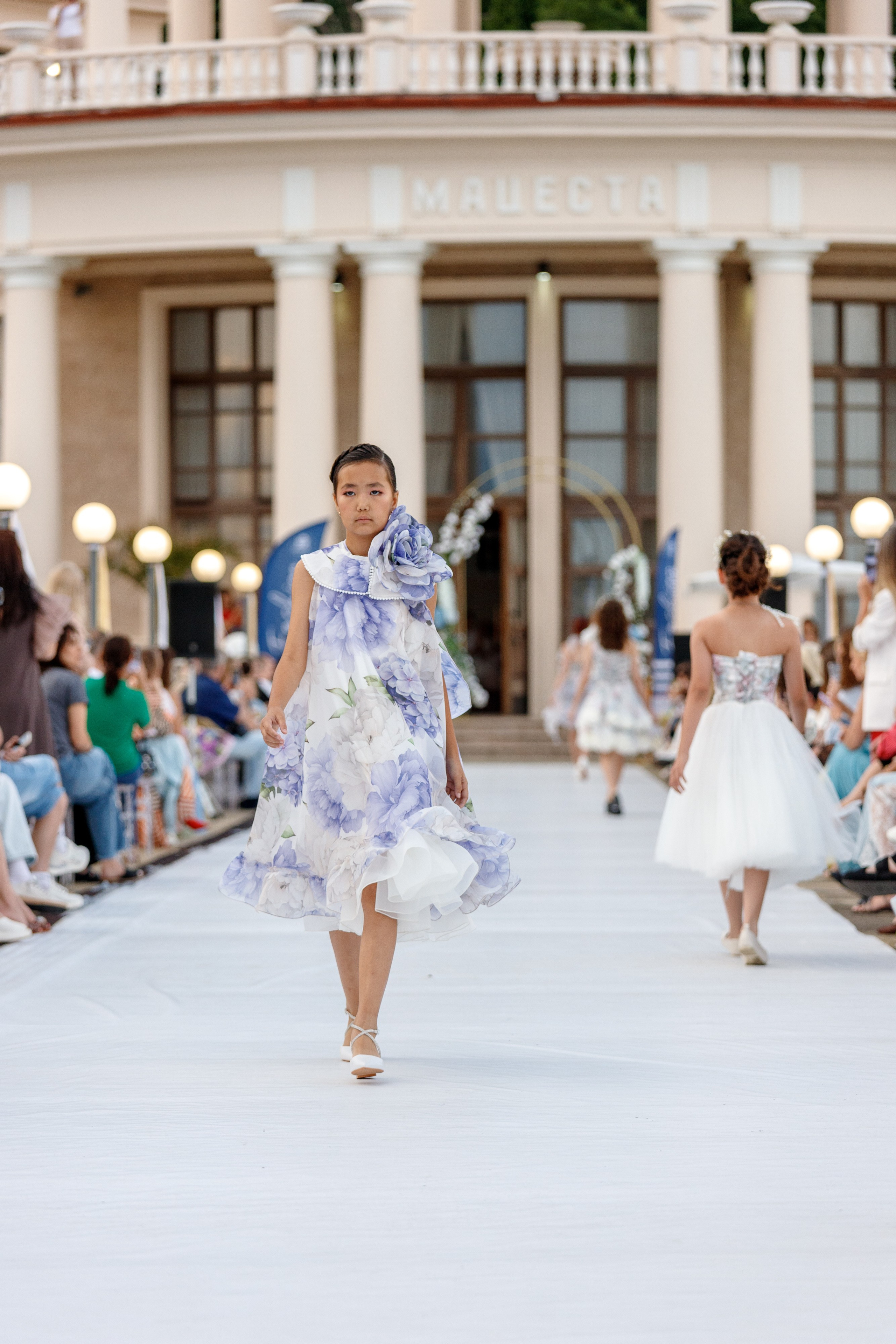 29 Fashion Cruise. Интерьерный и фуд фотограф в Иркутске Дмитрий Арно