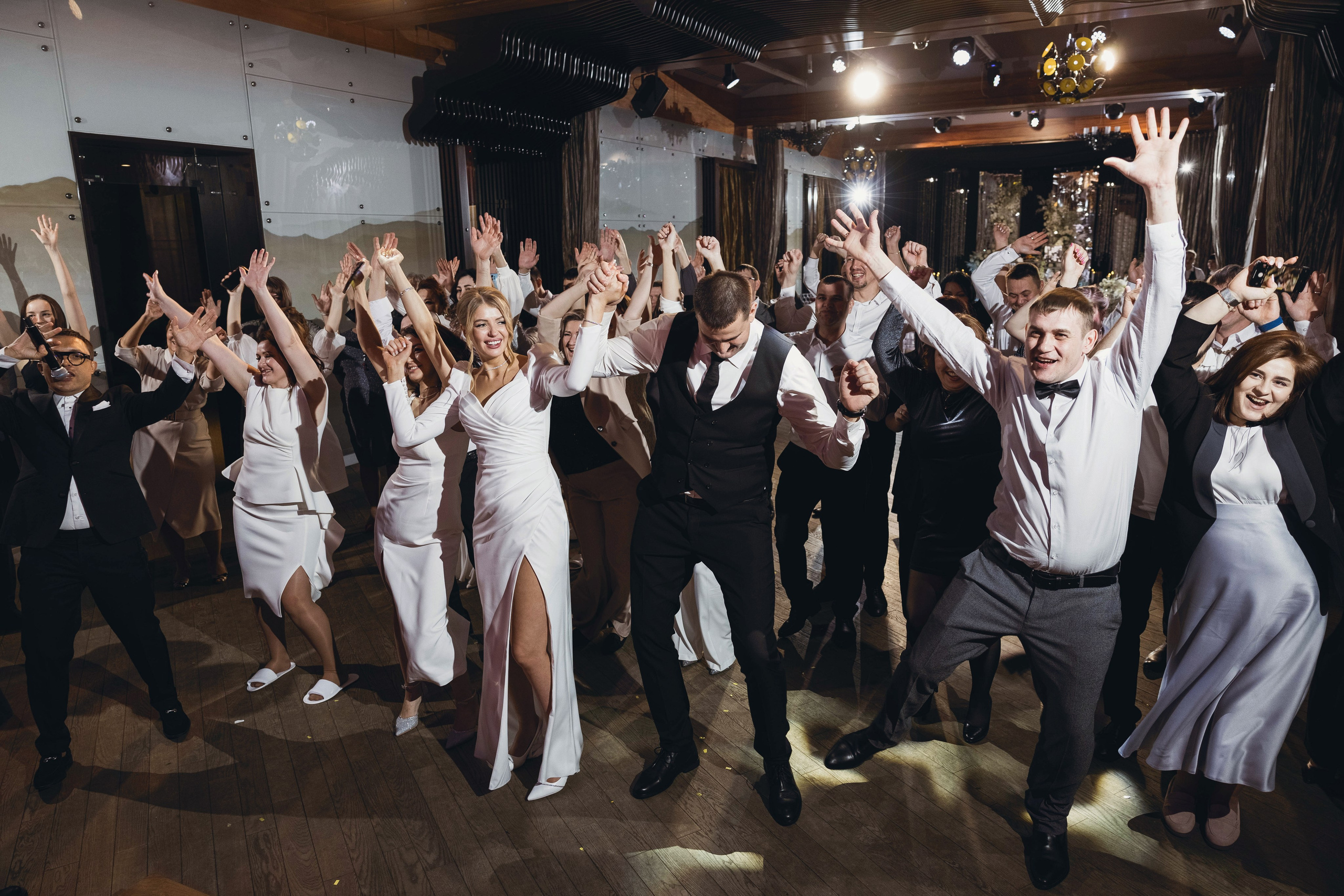 Ян и Екатерина (Дали Хол). Свадебный и семейный фотограф в городе Сургуте Стерликова Светлана