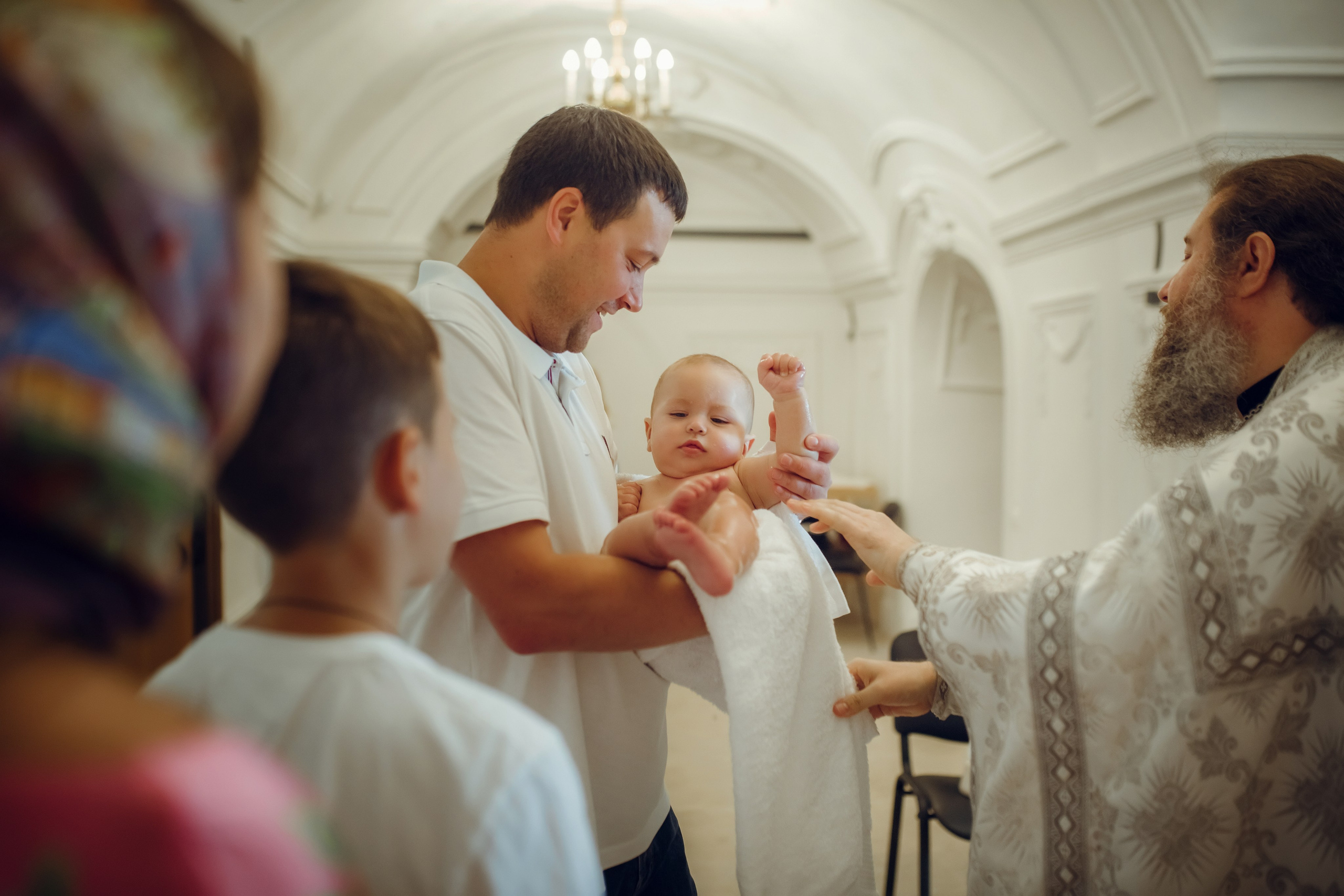 Крещение Эрнеста. Фотограф на Крещение, семейный фотограф в Москве