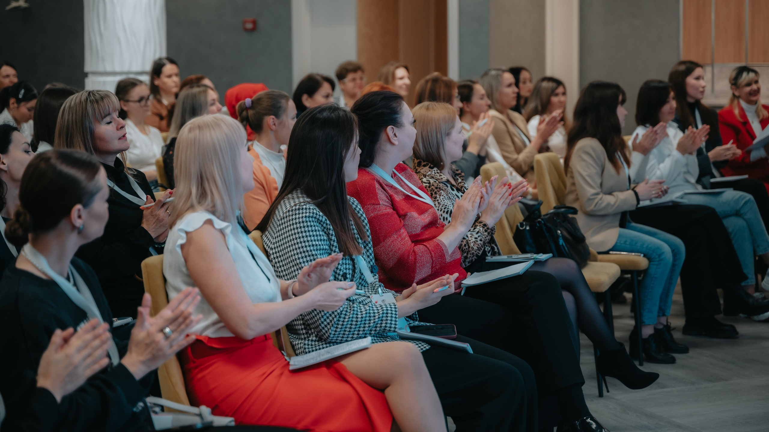 Мероприятия. Женское предпринимательство. Фотограф/видеограф Богдан Голованов