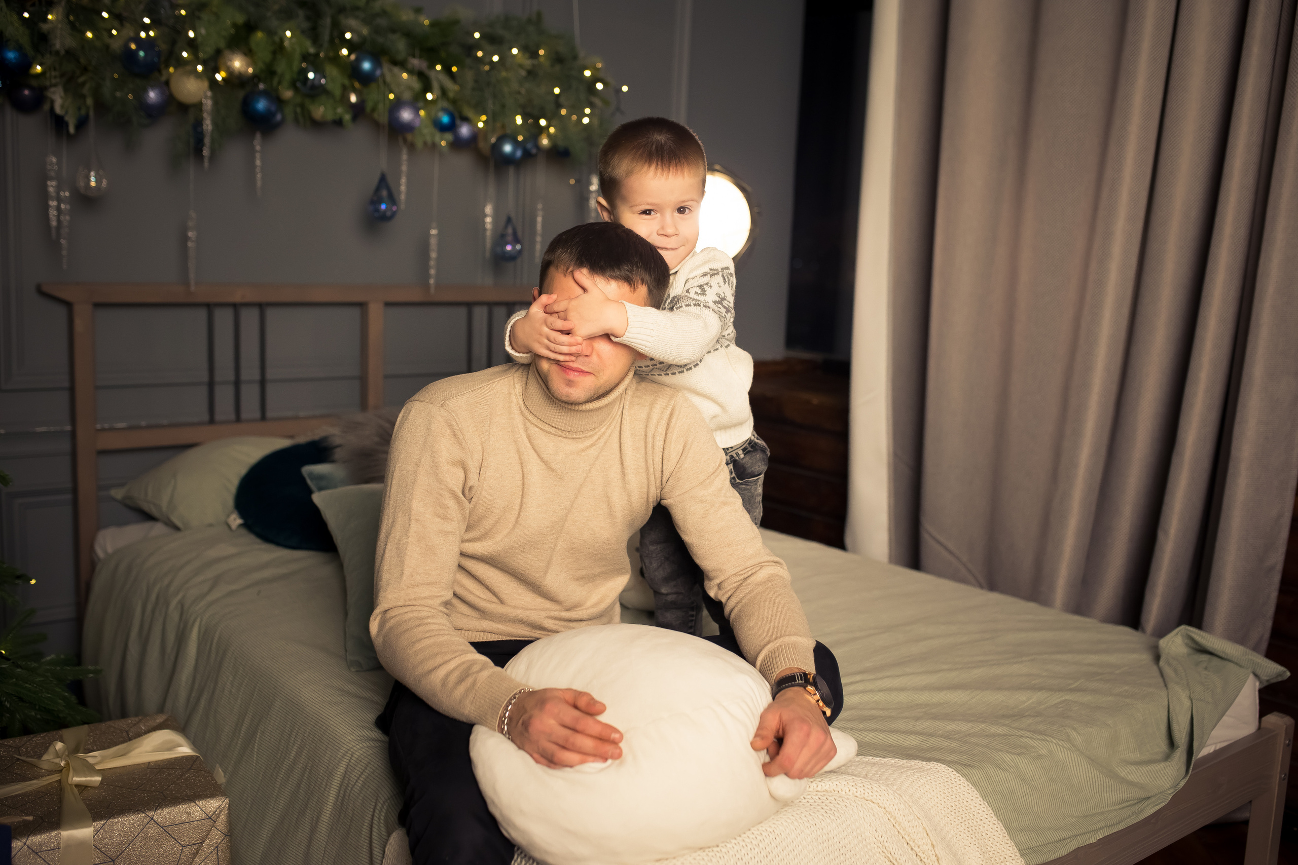 Семья Абаевых Новый год 2022. Свадебный и семейный фотограф в Хабаровске Наталья Барсукова