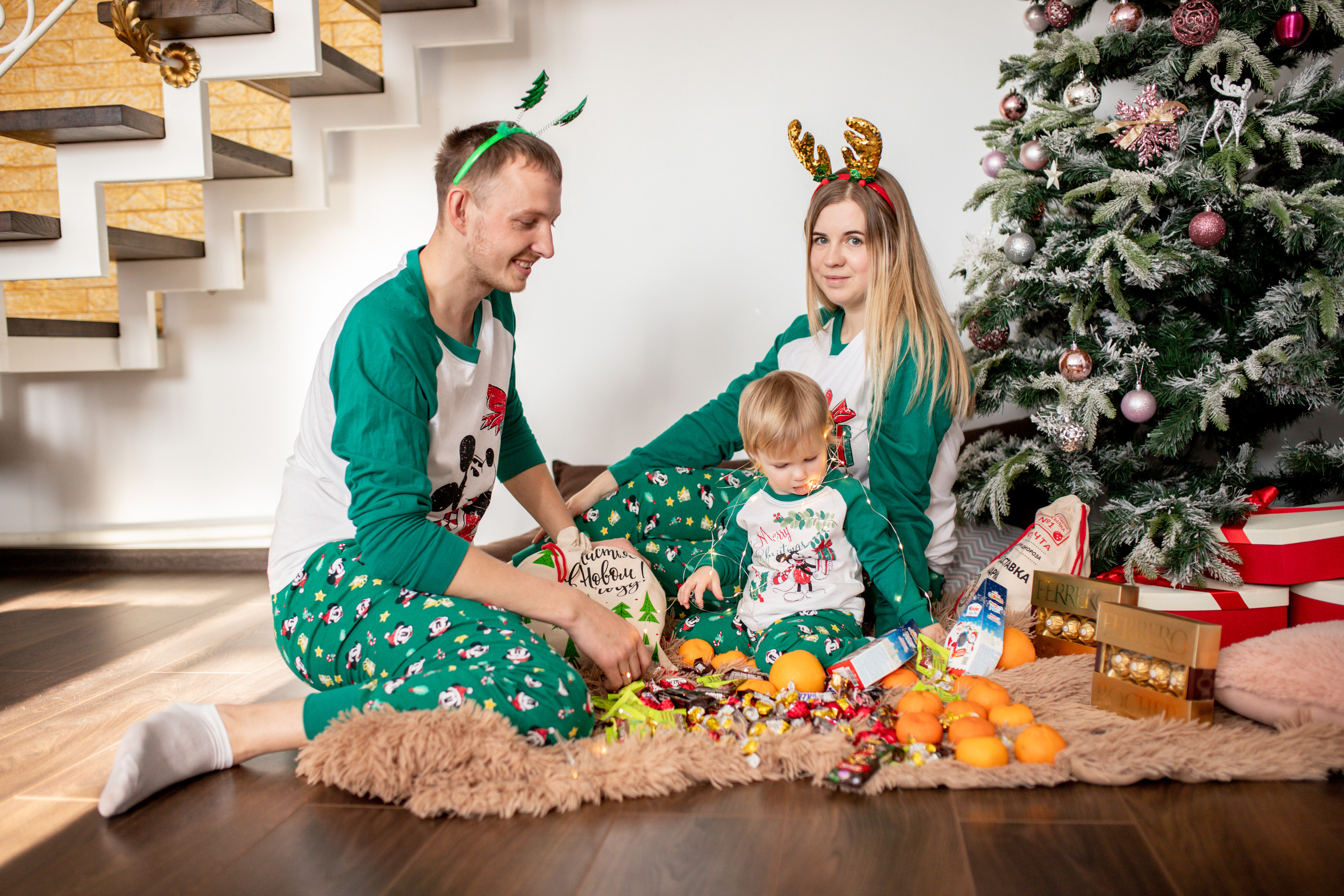 Семья Воложаниных 31 декабря 2022. Свадебный и семейный фотограф в Хабаровске Наталья Барсукова