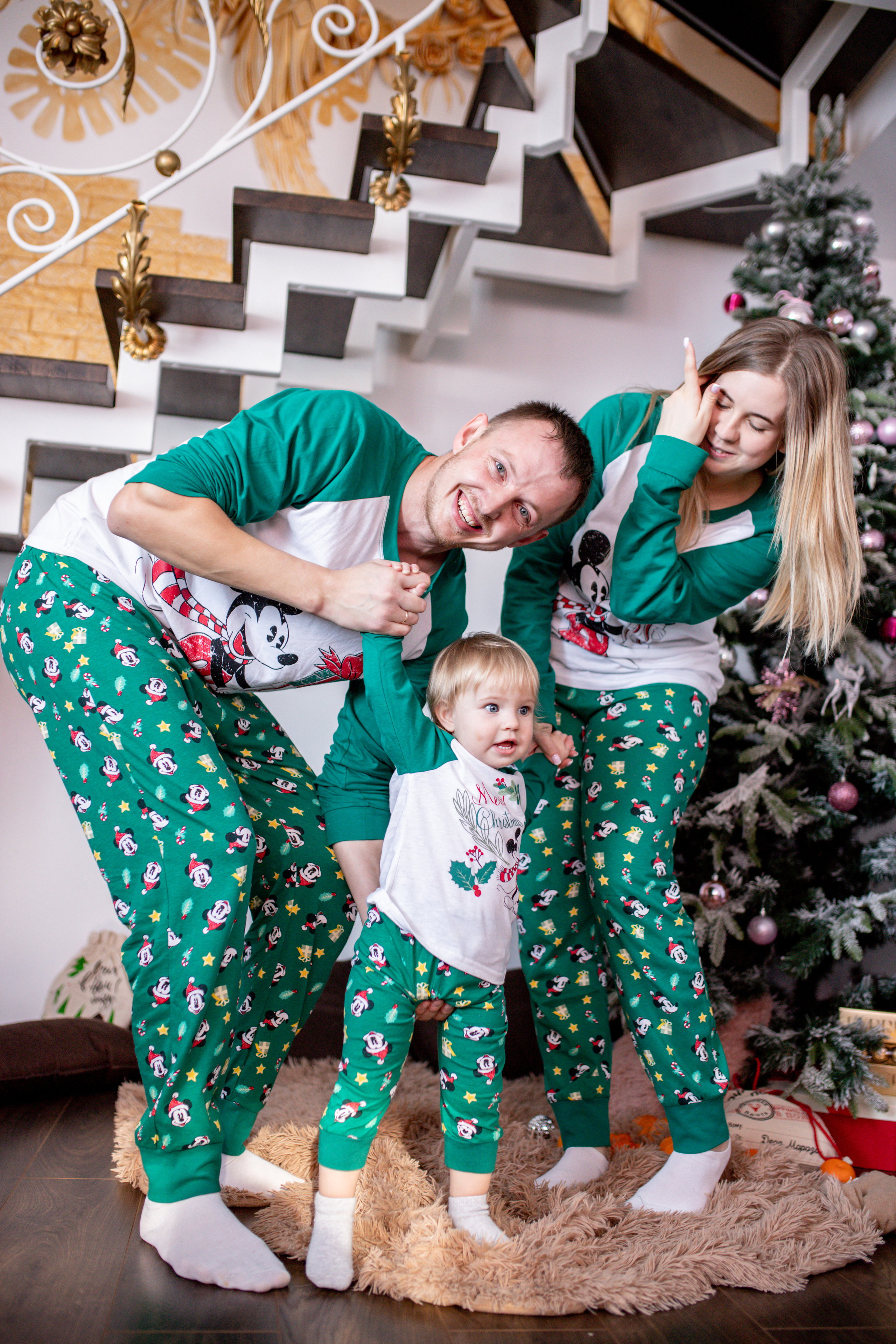 Семья Воложаниных 31 декабря 2022. Свадебный и семейный фотограф в Хабаровске Наталья Барсукова