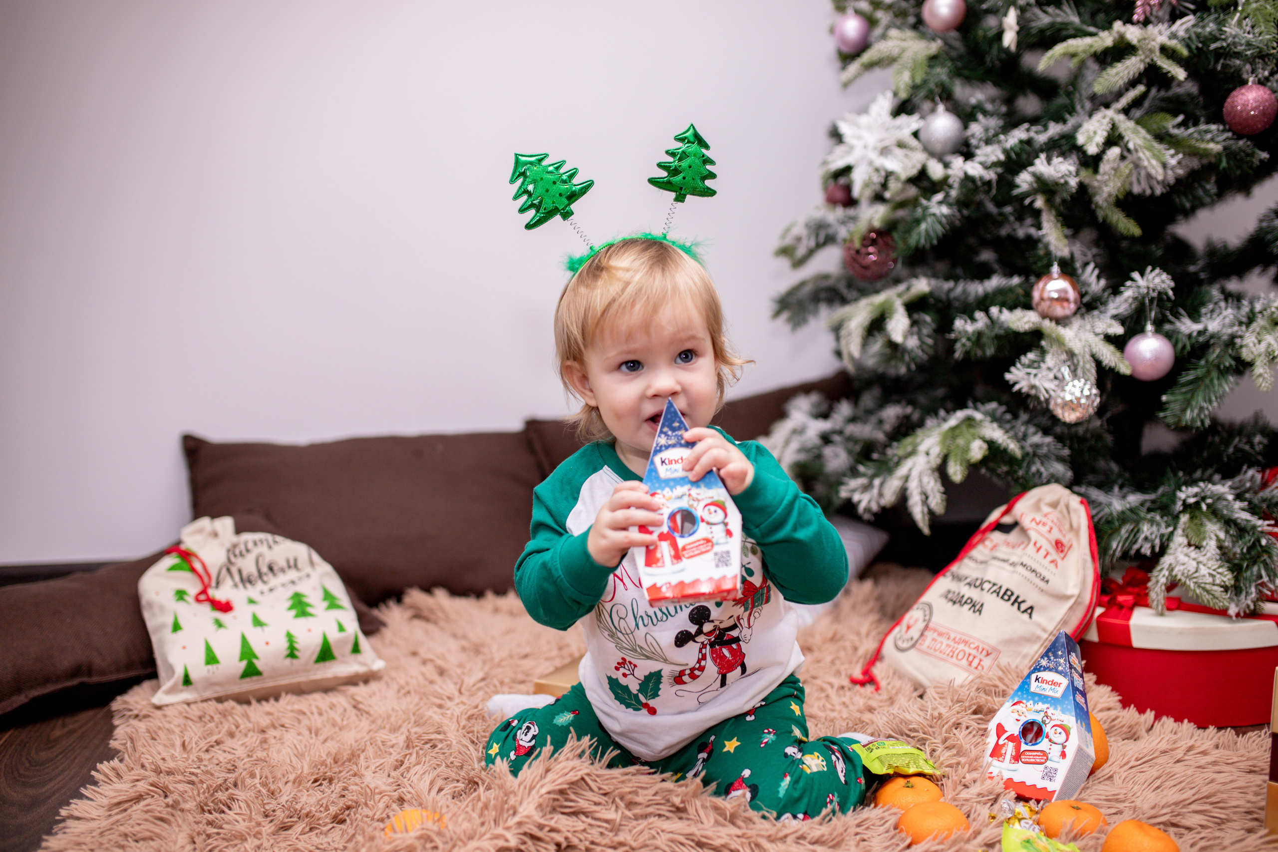 Семья Воложаниных 31 декабря 2022. Свадебный и семейный фотограф в Хабаровске Наталья Барсукова