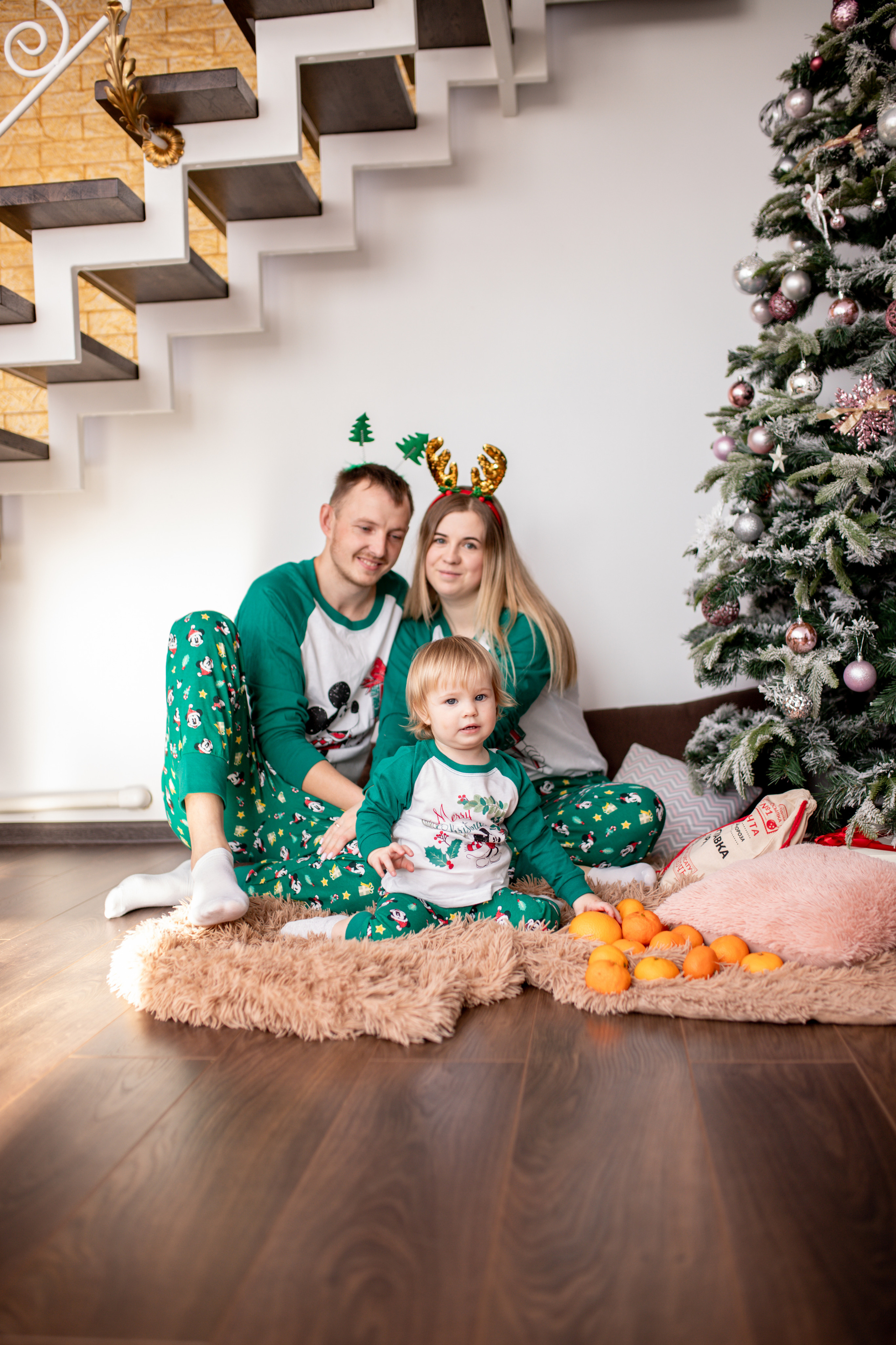 Семья Воложаниных 31 декабря 2022. Свадебный и семейный фотограф в Хабаровске Наталья Барсукова