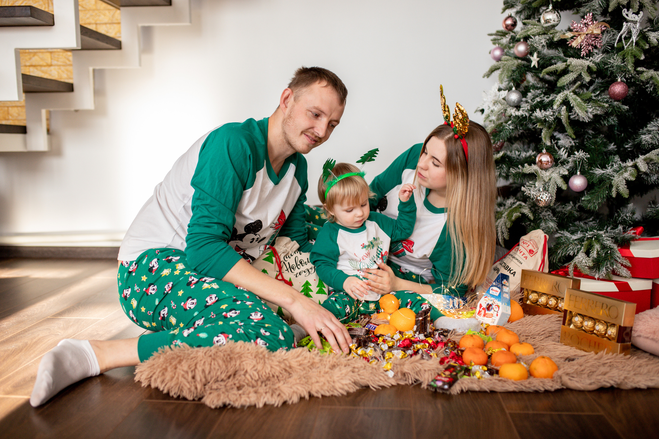 Семья Воложаниных 31 декабря 2022. Свадебный и семейный фотограф в Хабаровске Наталья Барсукова