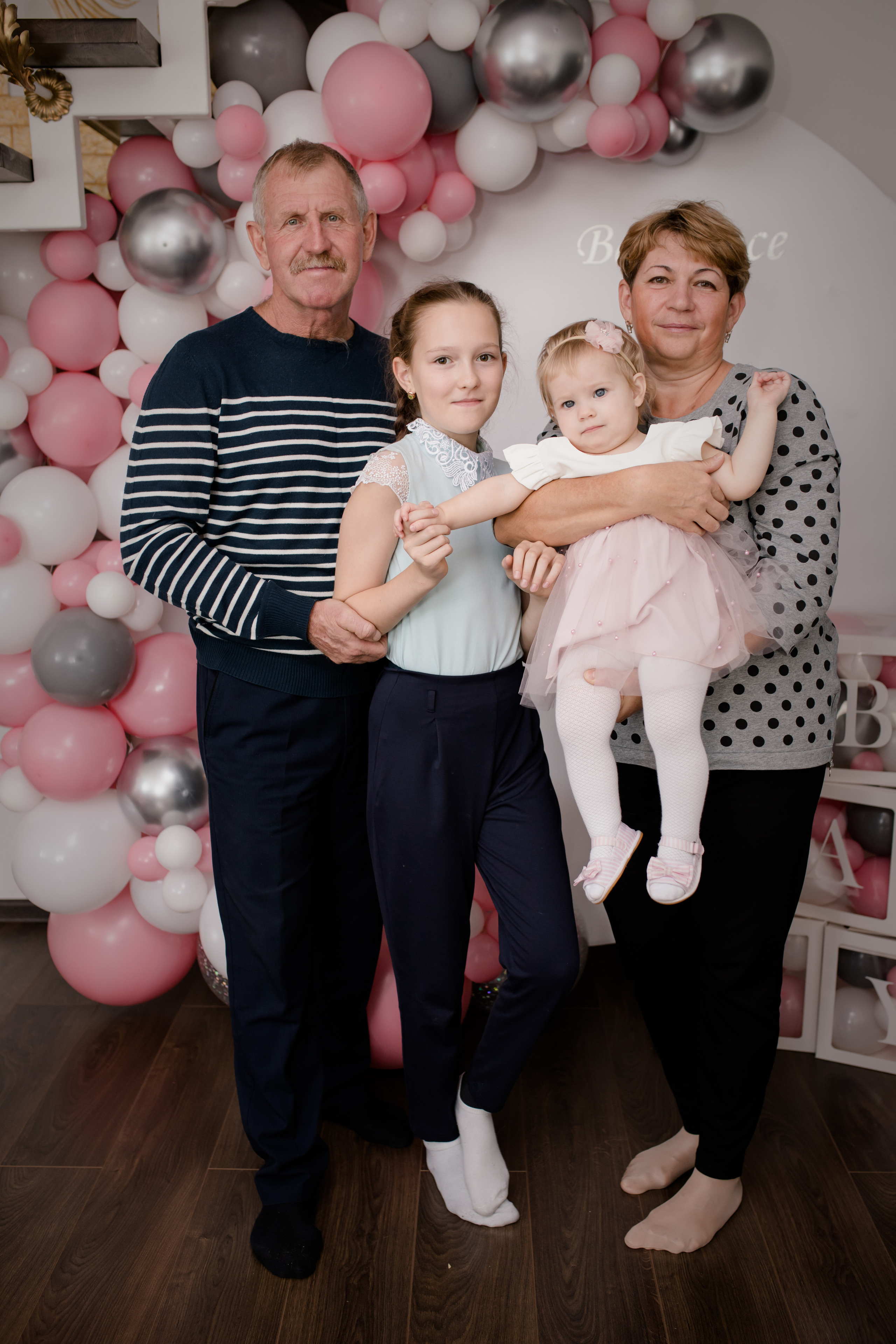 1 год Василиса ноябрь 2021. Свадебный и семейный фотограф в Хабаровске Наталья Барсукова